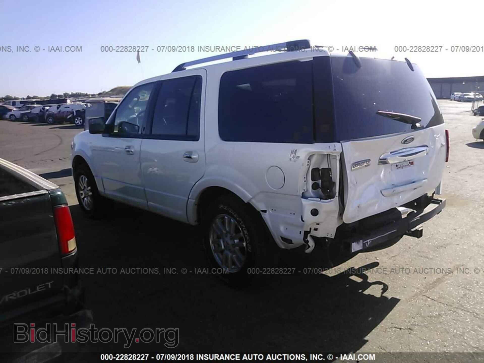 2014 Ford Expedition - VIN: 1FMJU1K56EEF66080 - Фото 3