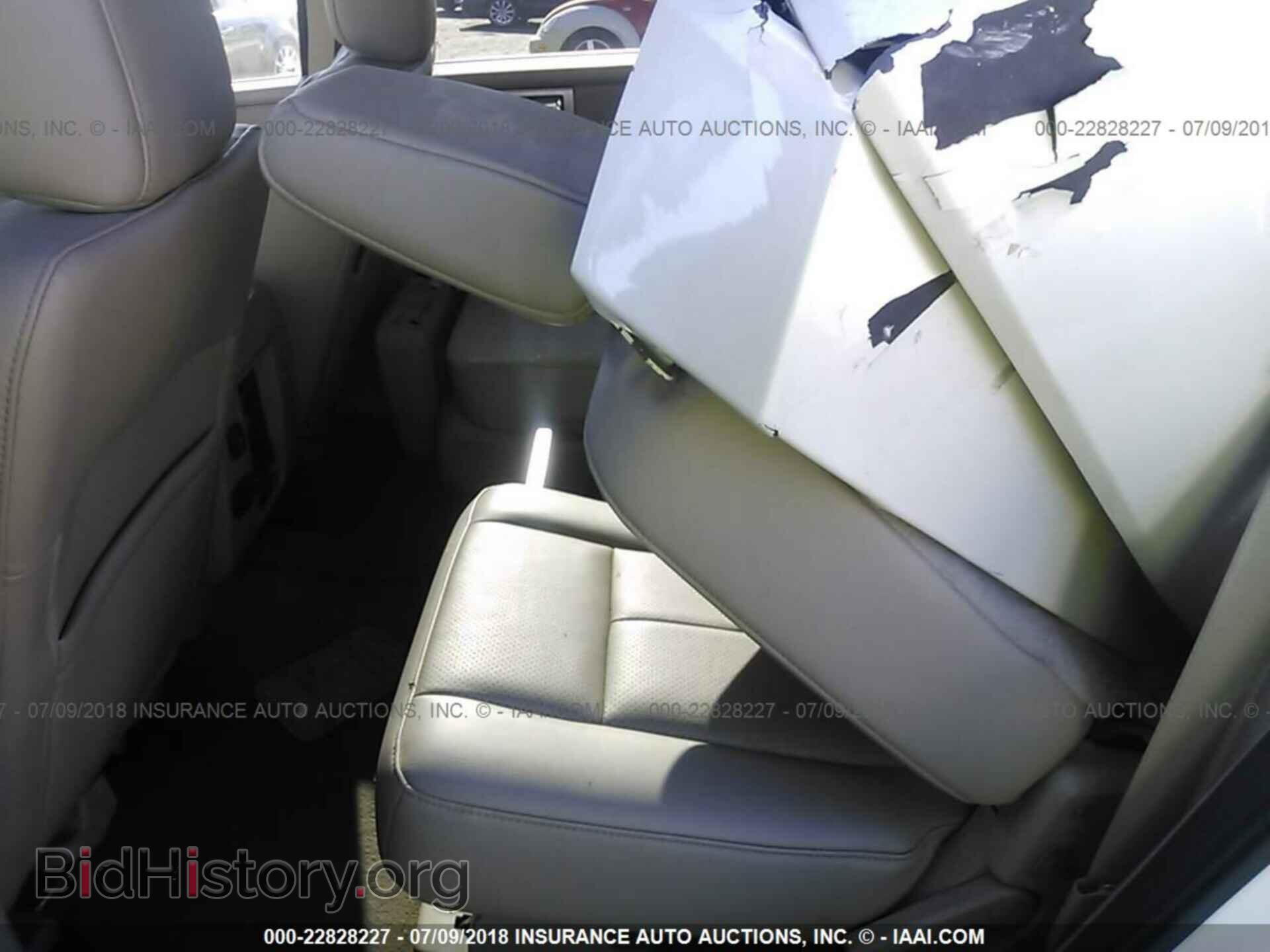 2014 Ford Expedition - VIN: 1FMJU1K56EEF66080 - Фото 8
