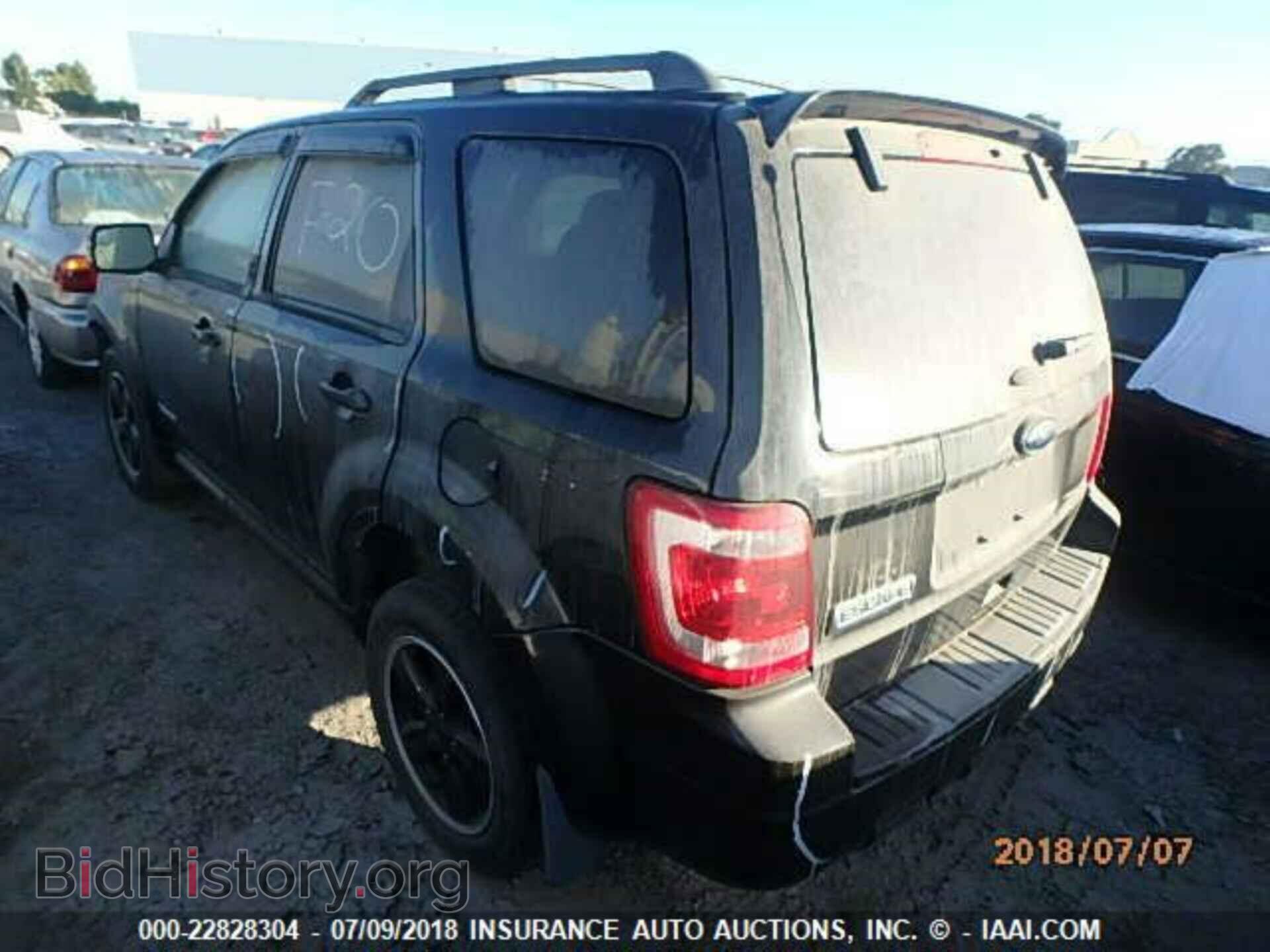 2012 Ford Escape - VIN: 1FMCU0D78CKC18412 - Фото 3
