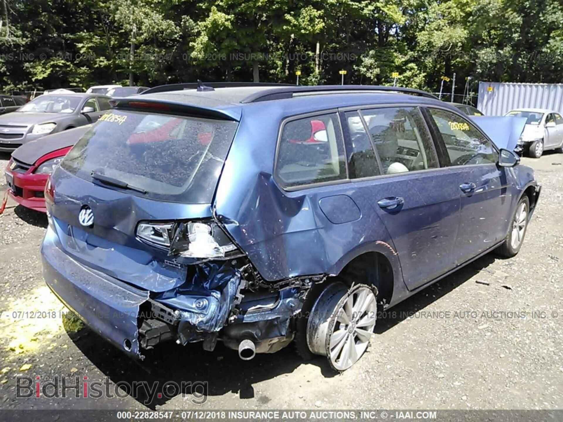 2017 Volkswagen Golf - VIN: 3VW017AU0HM543748 - Фото 4