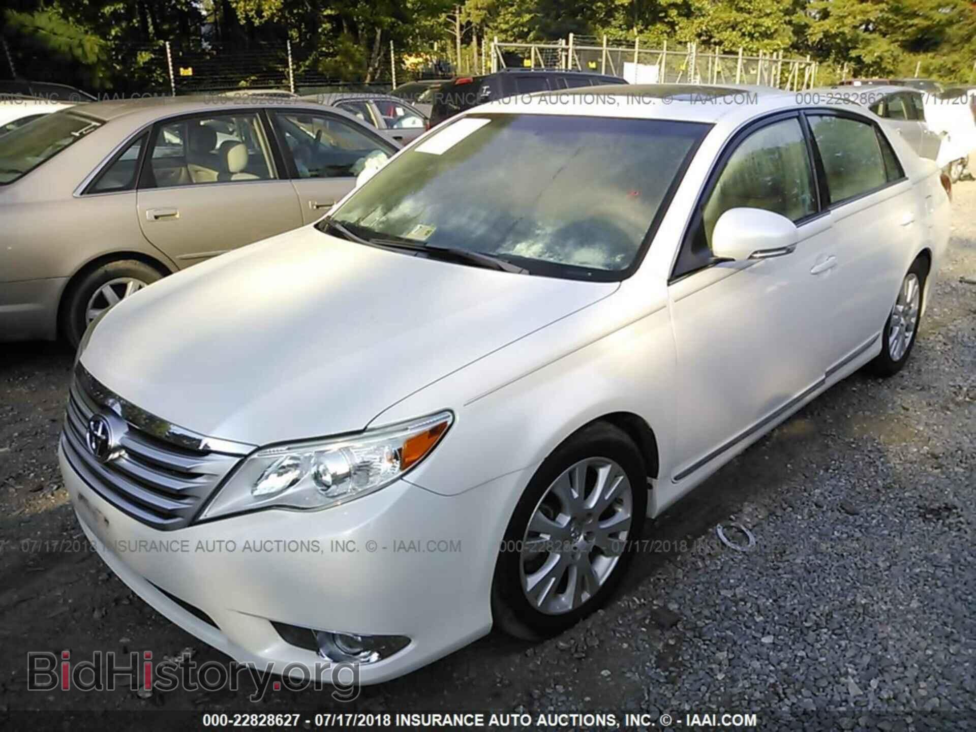 2011 Toyota Avalon - VIN: 4T1BK3DB7BU433497 - Фото 2