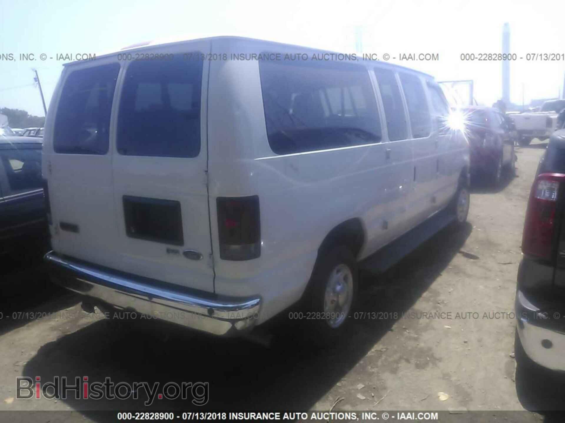 2011 Ford Econoline - VIN: 1FBNE3BL2BDB08653 - Photo 4