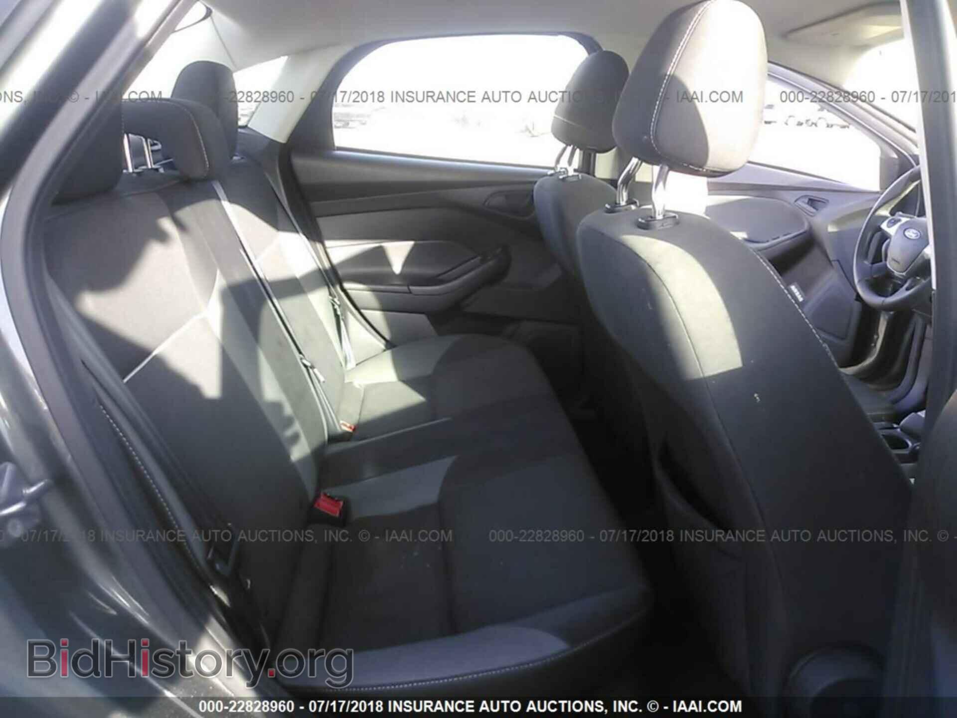 2012 Ford Focus - VIN: 1FAHP3F27CL115213 - Фото 8