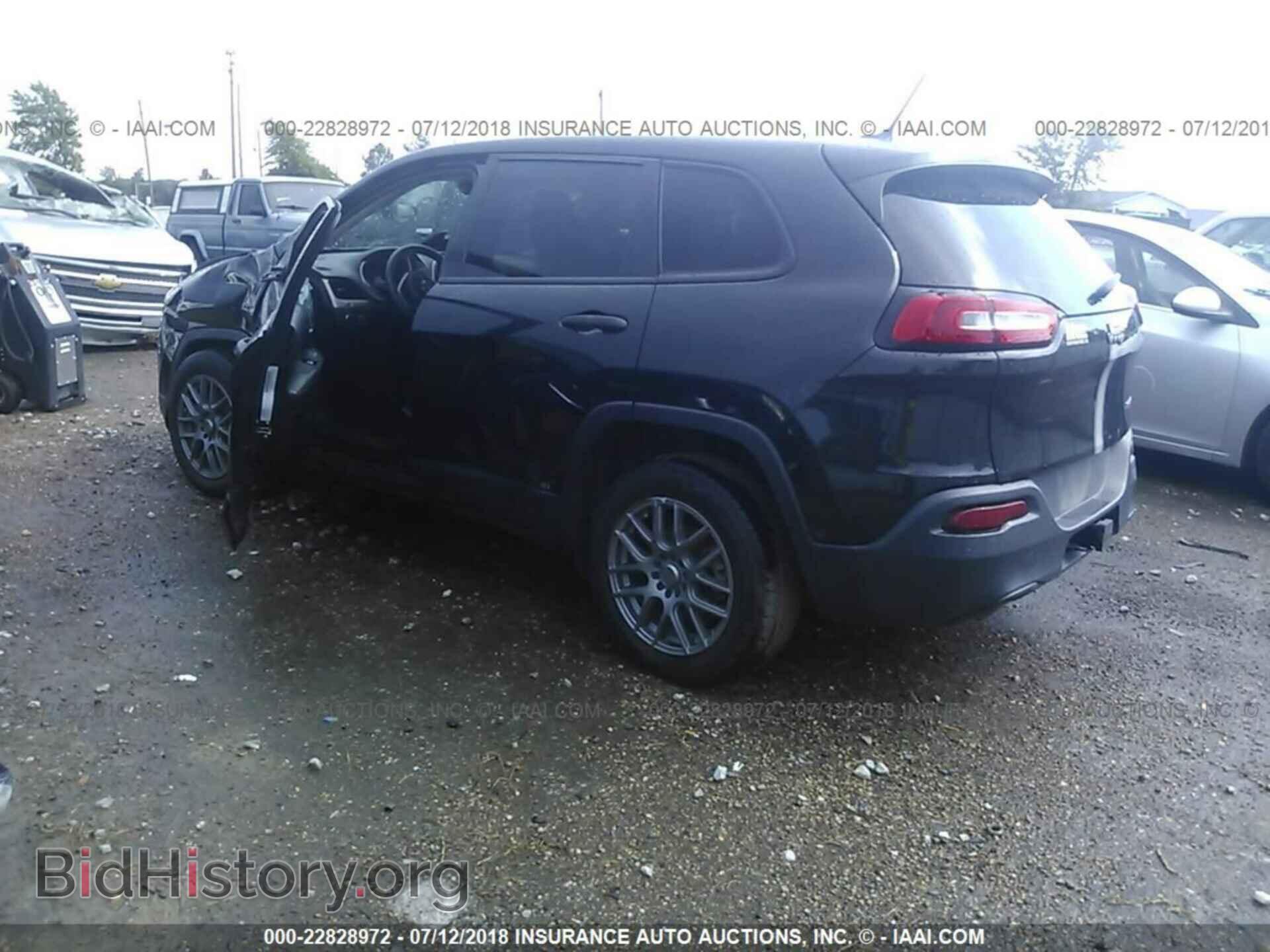 2015 Jeep Cherokee - VIN: 1C4PJLAB6FW772490 - Фото 3