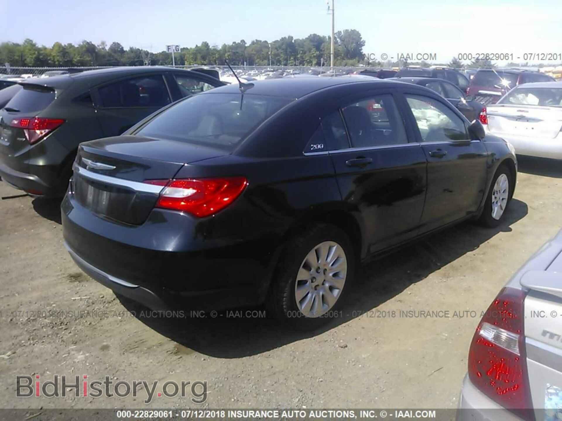 2012 Chrysler 200 - VIN: 1C3CCBAB2CN292505 - Фото 4