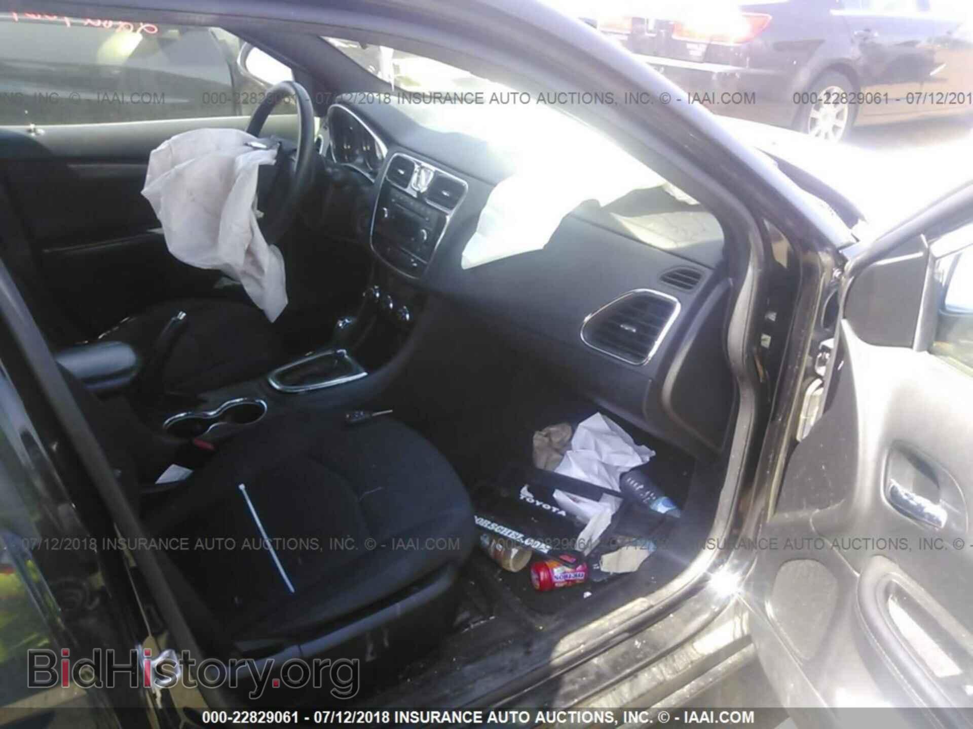 2012 Chrysler 200 - VIN: 1C3CCBAB2CN292505 - Фото 5