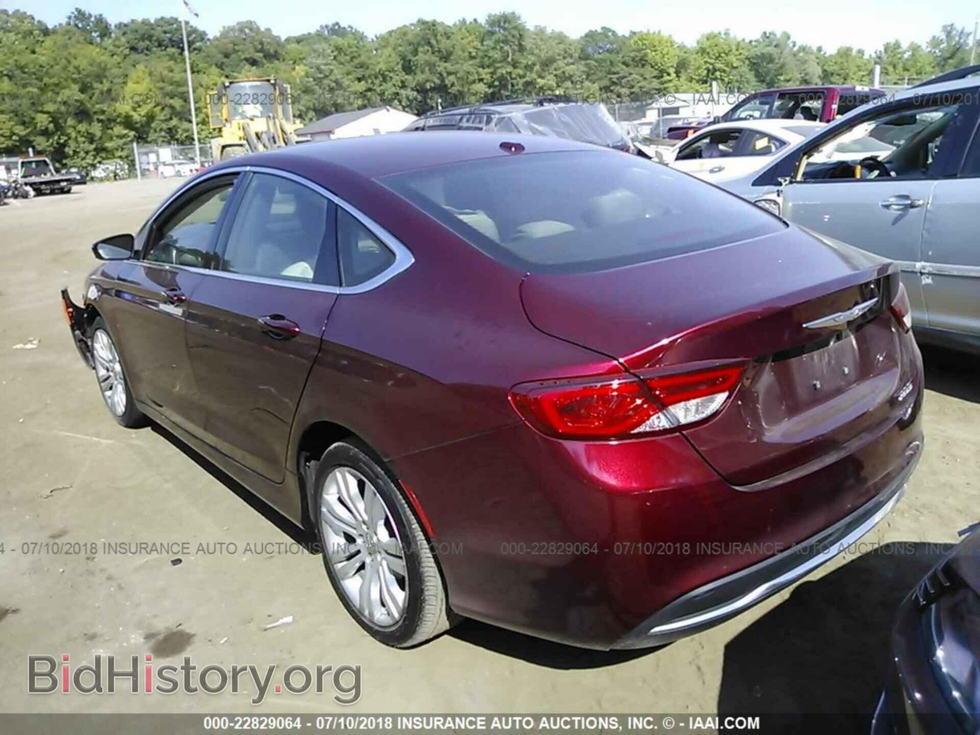 2015 Chrysler 200 - VIN: 1C3CCCAB0FN568111 - Photo 3
