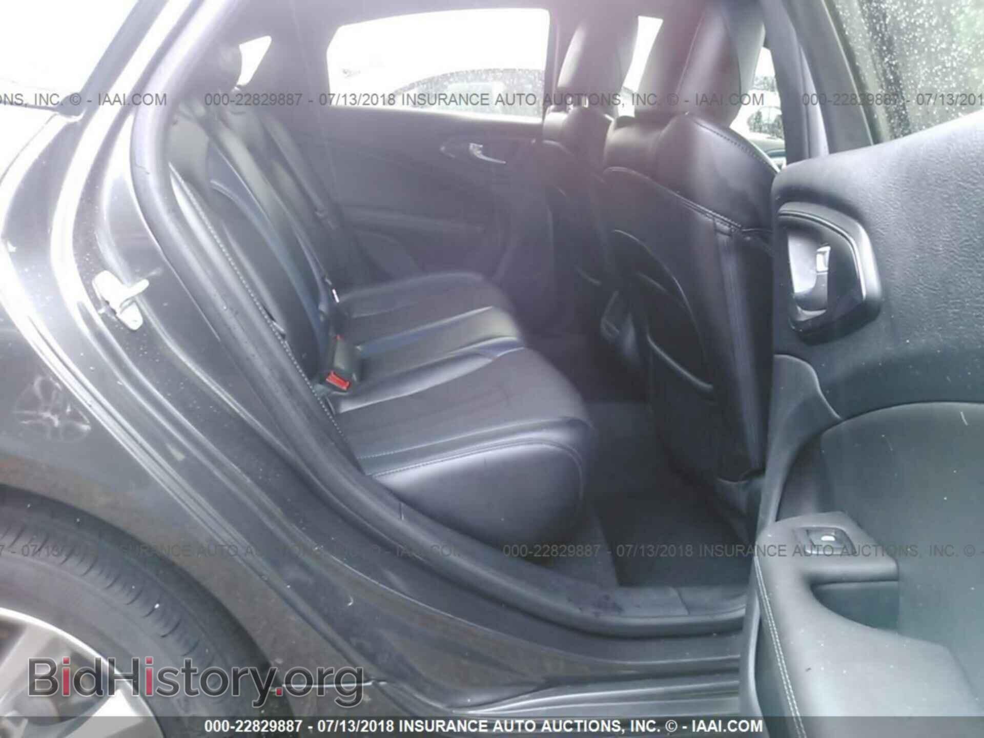 2015 Chrysler 200 - VIN: 1C3CCCBB2FN756398 - Photo 8