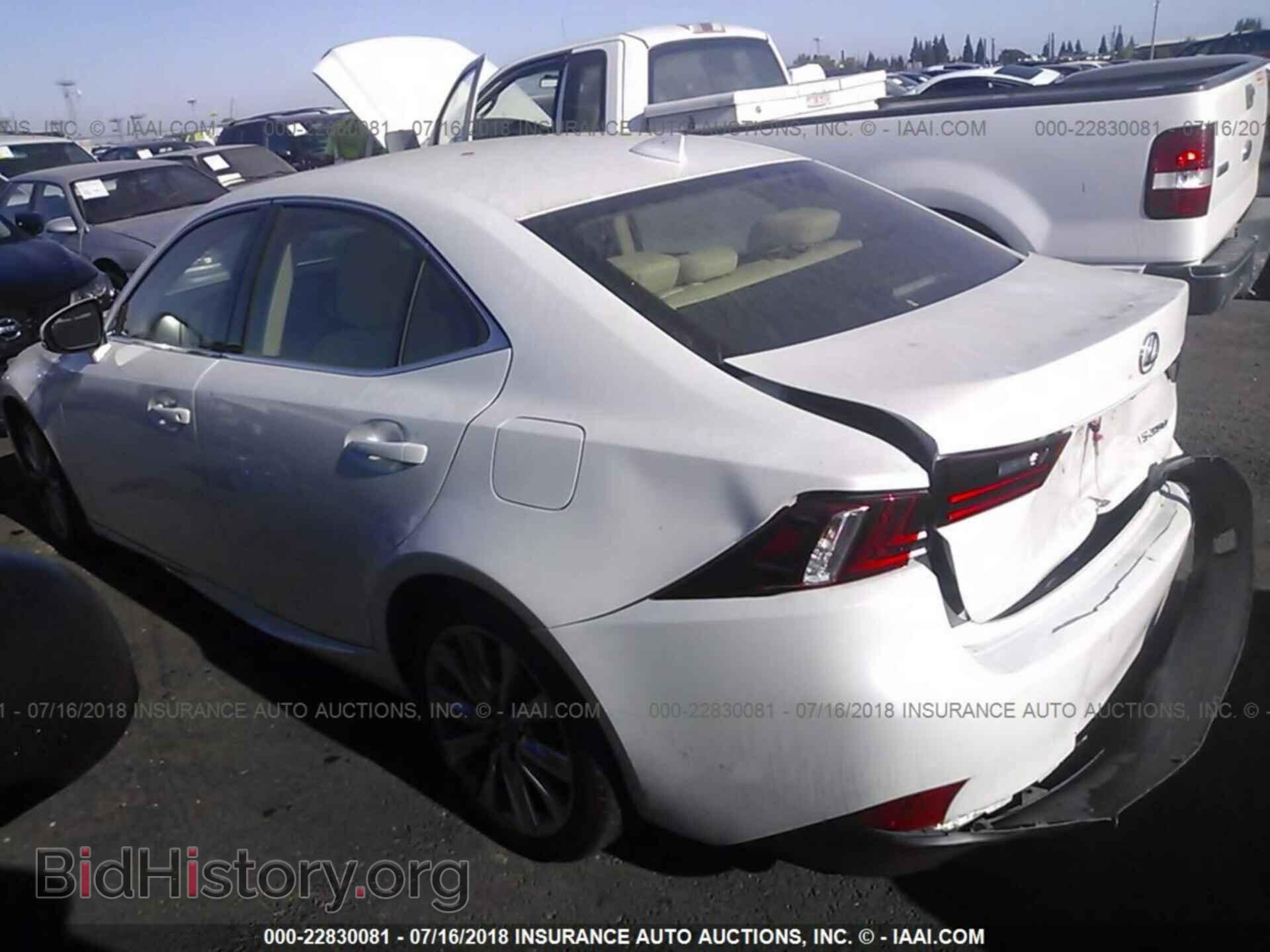 2015 Lexus Is - VIN: JTHBF1D24F5075156 - Photo 3