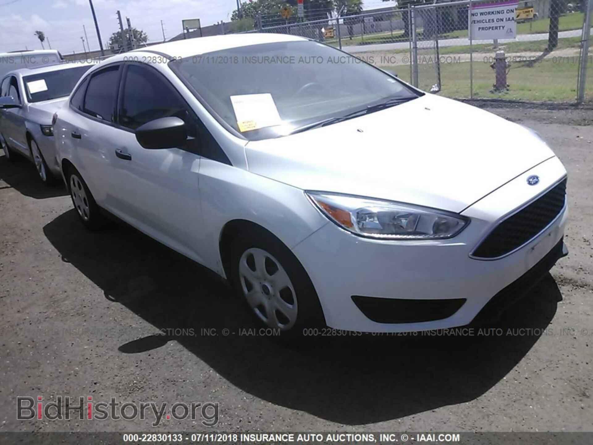 Photo 1FADP3E23HL283888 - Ford Focus 2017