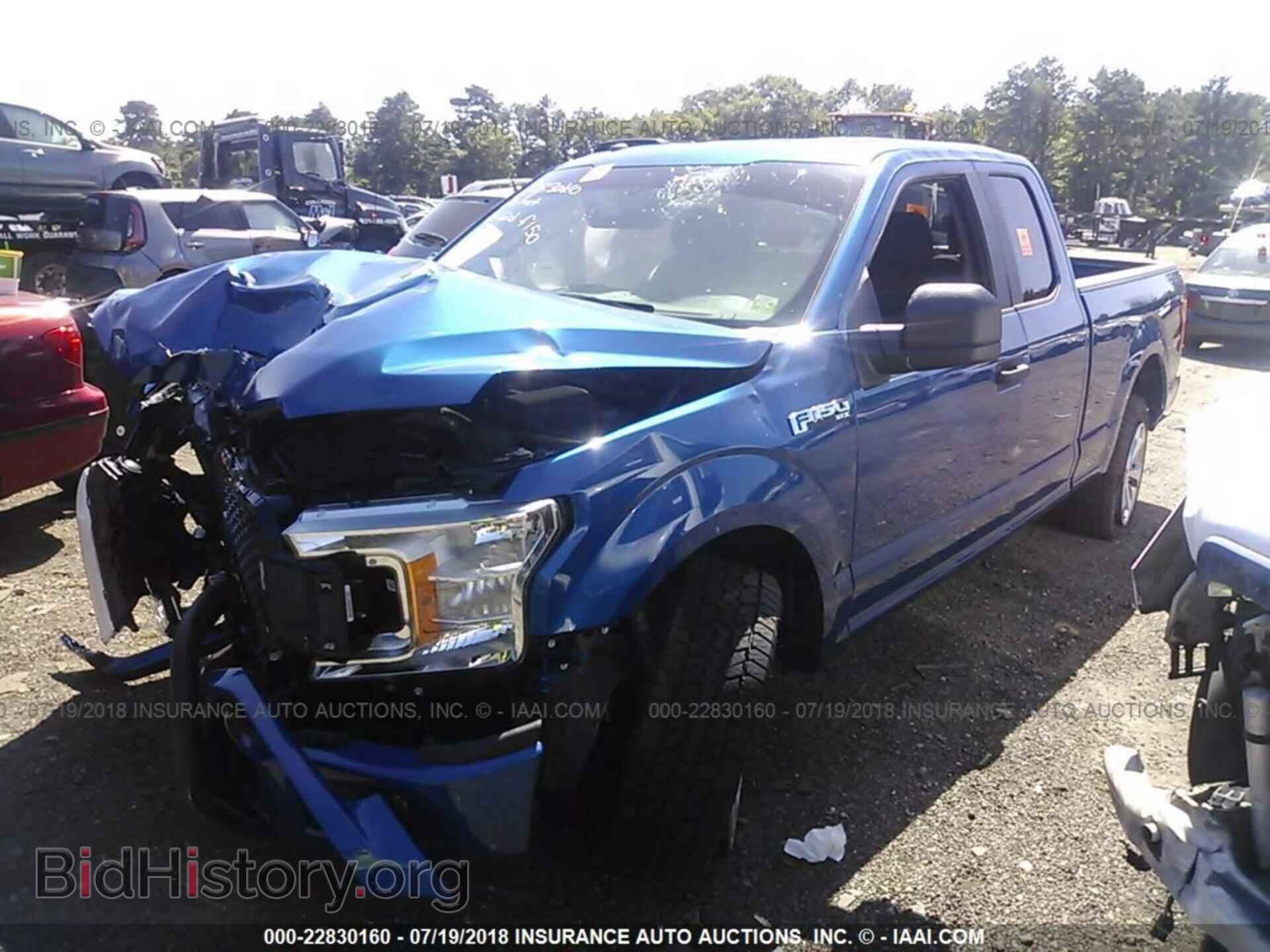 2018 Ford F150 - VIN: 1FTFX1E54JFB61403 - Photo 2