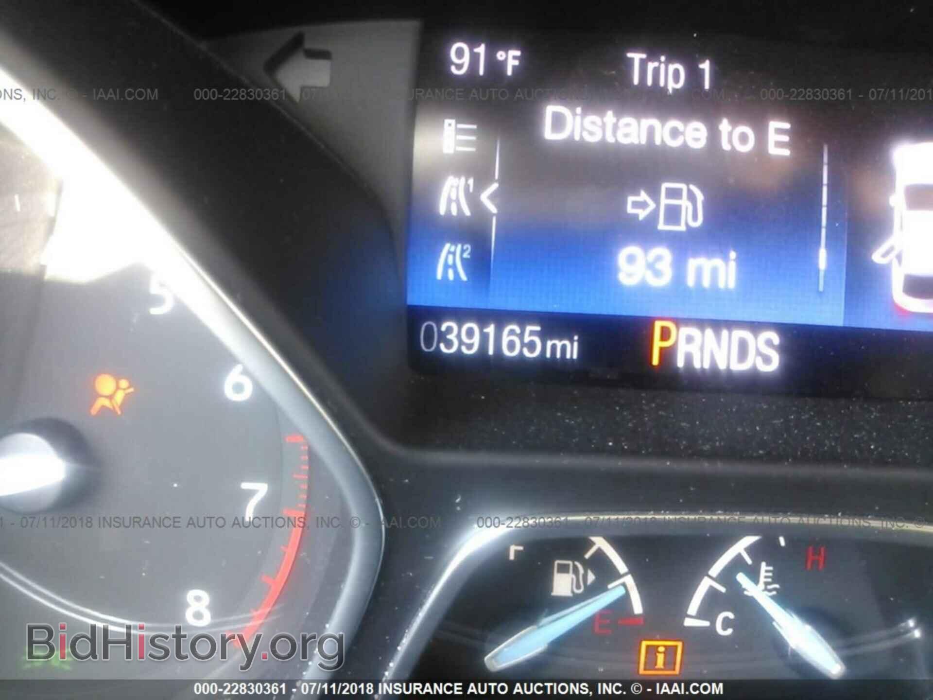 2016 Ford Focus - VIN: 1FADP3FE5GL266064 - Photo 7