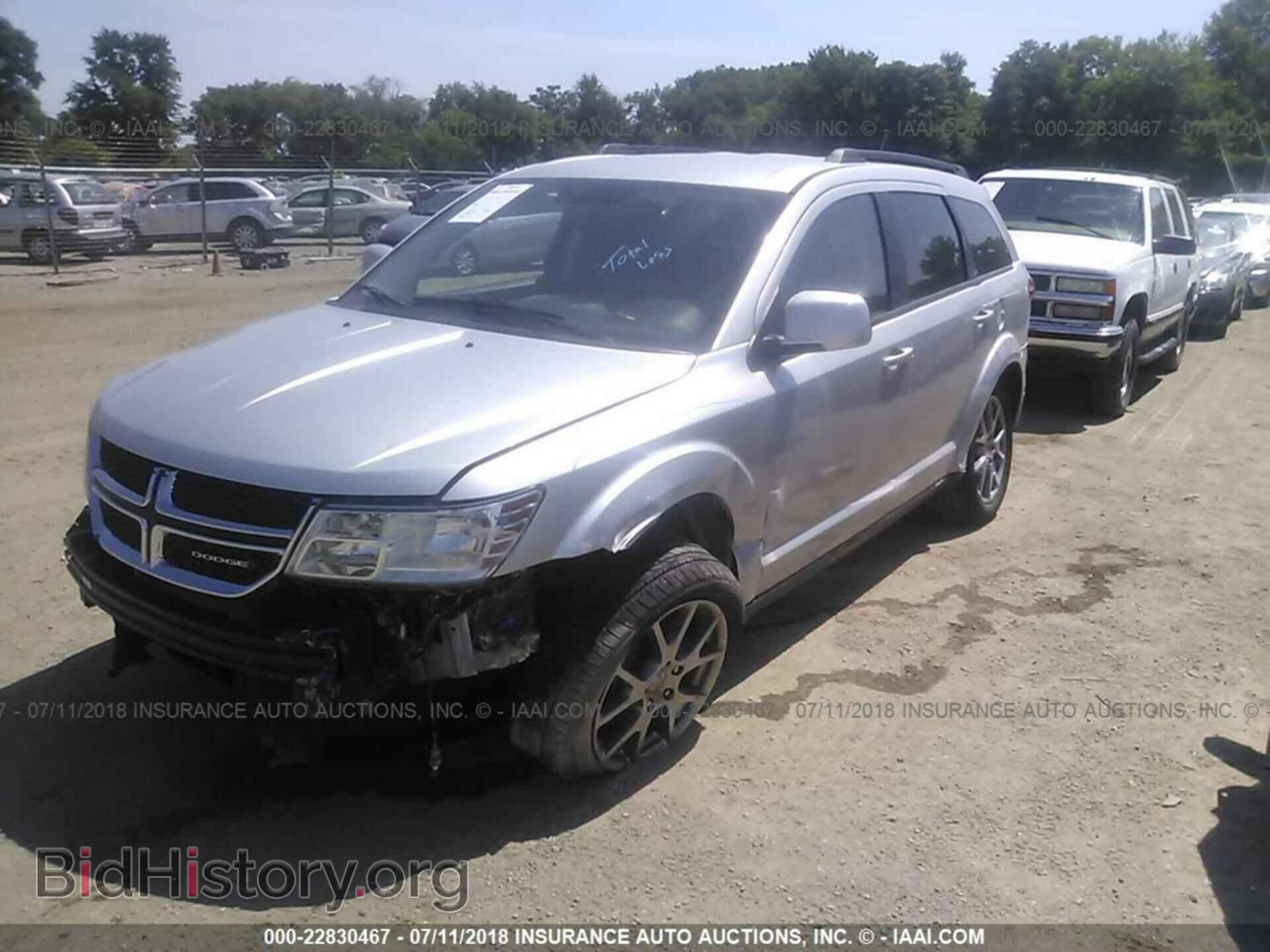 2013 Dodge Journey - VIN: 3C4PDCBG4DT523528 - Фото 2