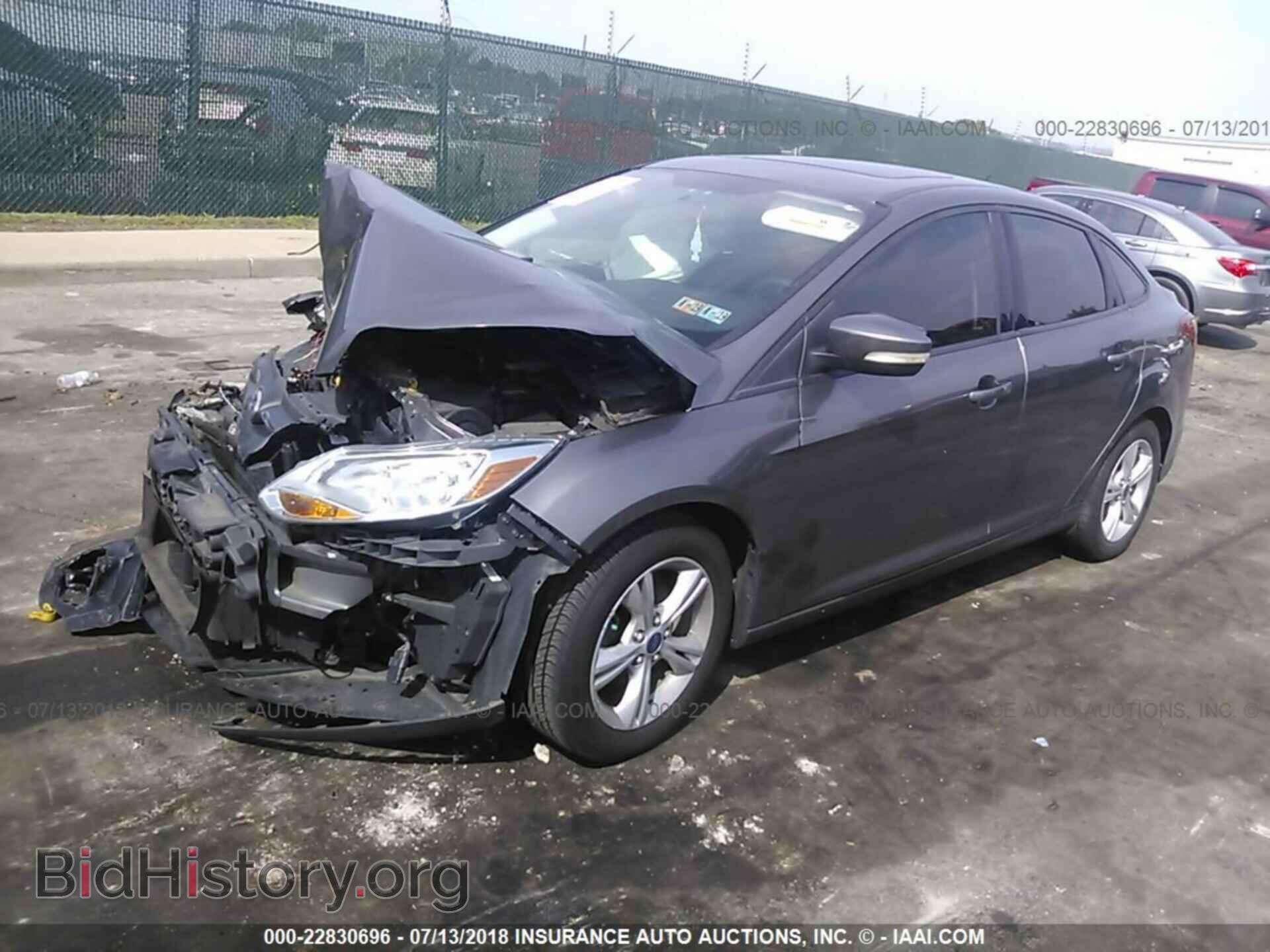 2013 Ford Focus - VIN: 1FADP3F26DL103618 - Photo 2