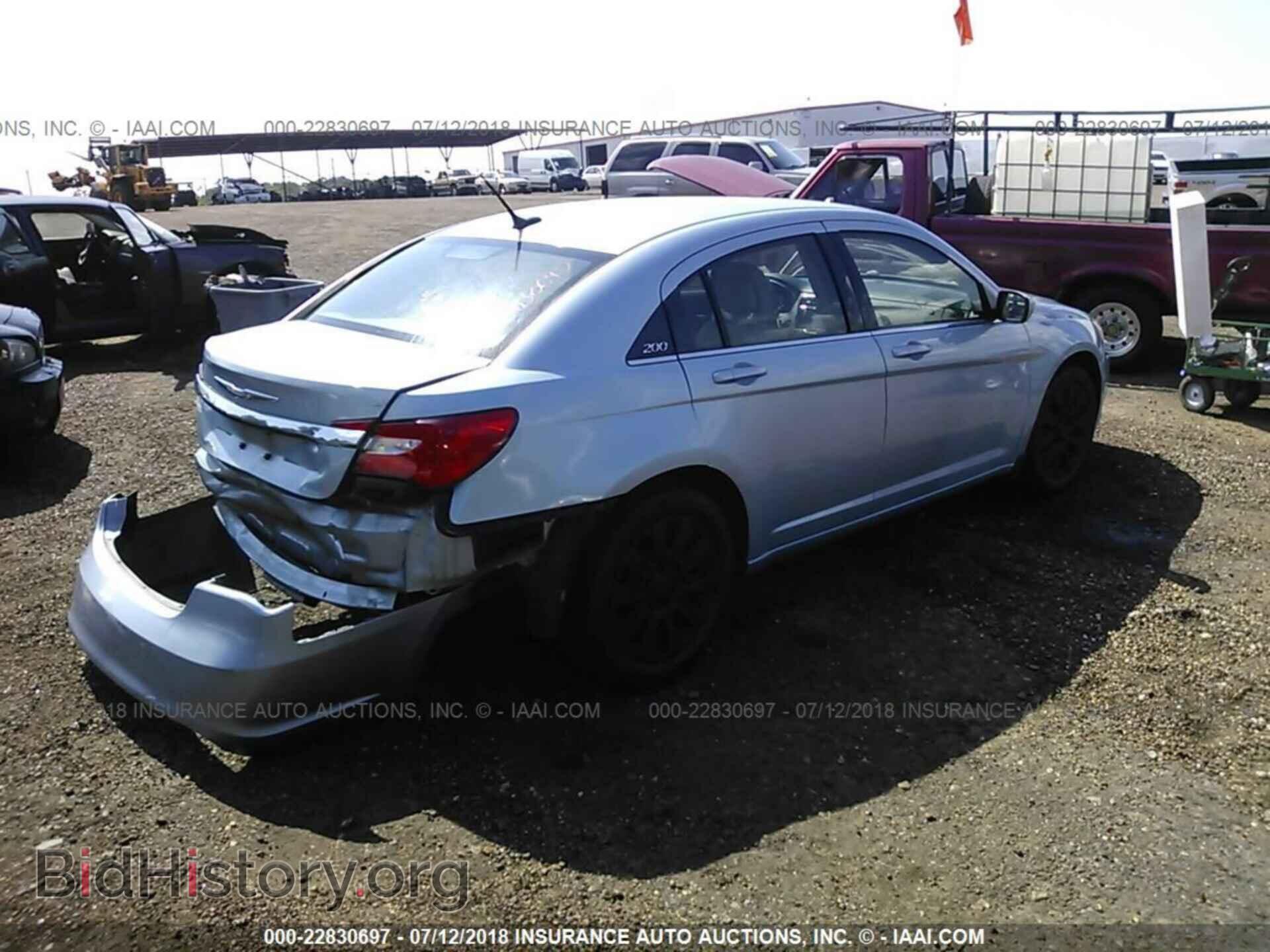 2012 Chrysler 200 - VIN: 1C3CCBAB3CN138627 - Фото 4