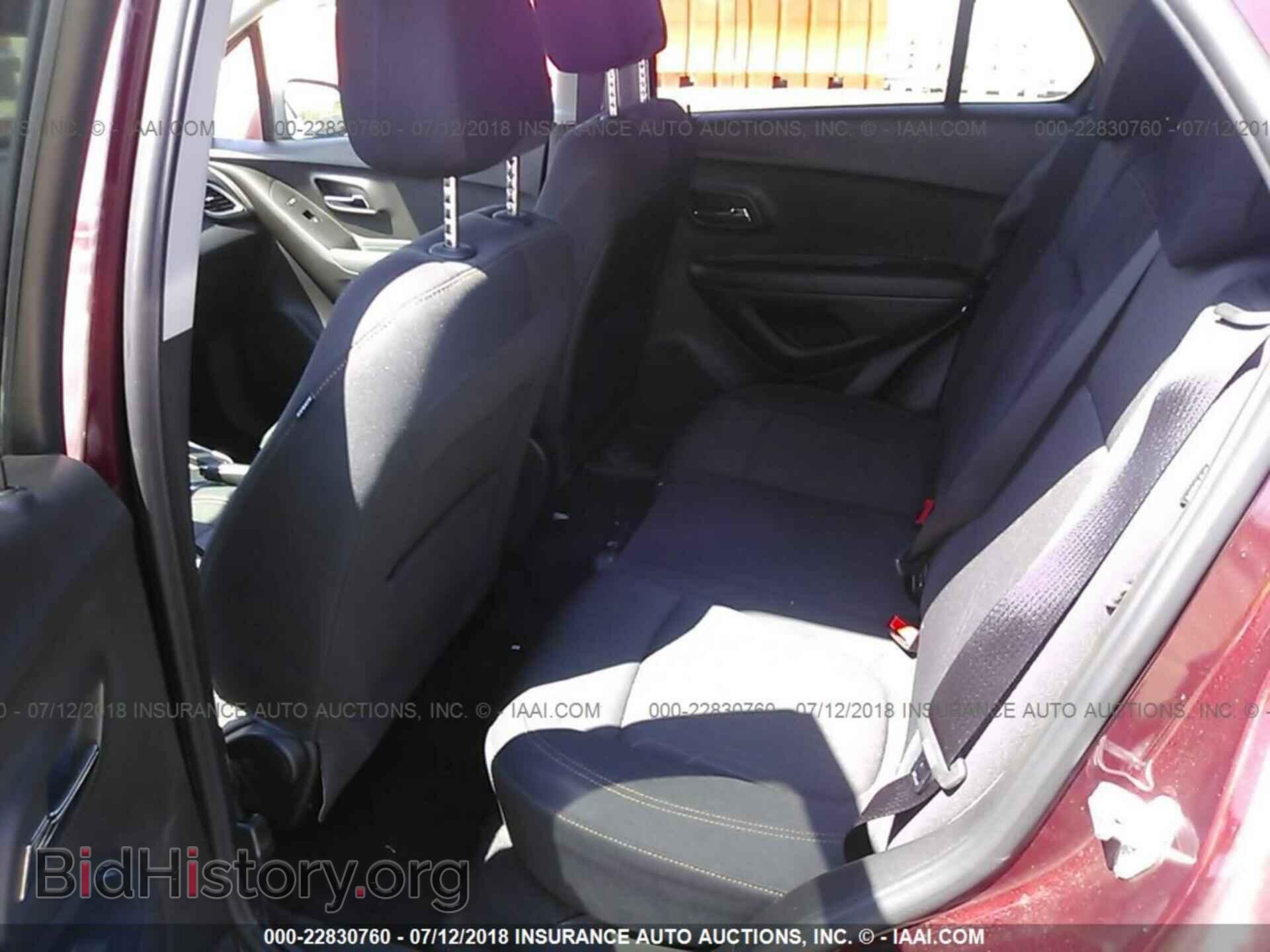 2017 Chevrolet Trax - VIN: 3GNCJPSB8HL212152 - Фото 8