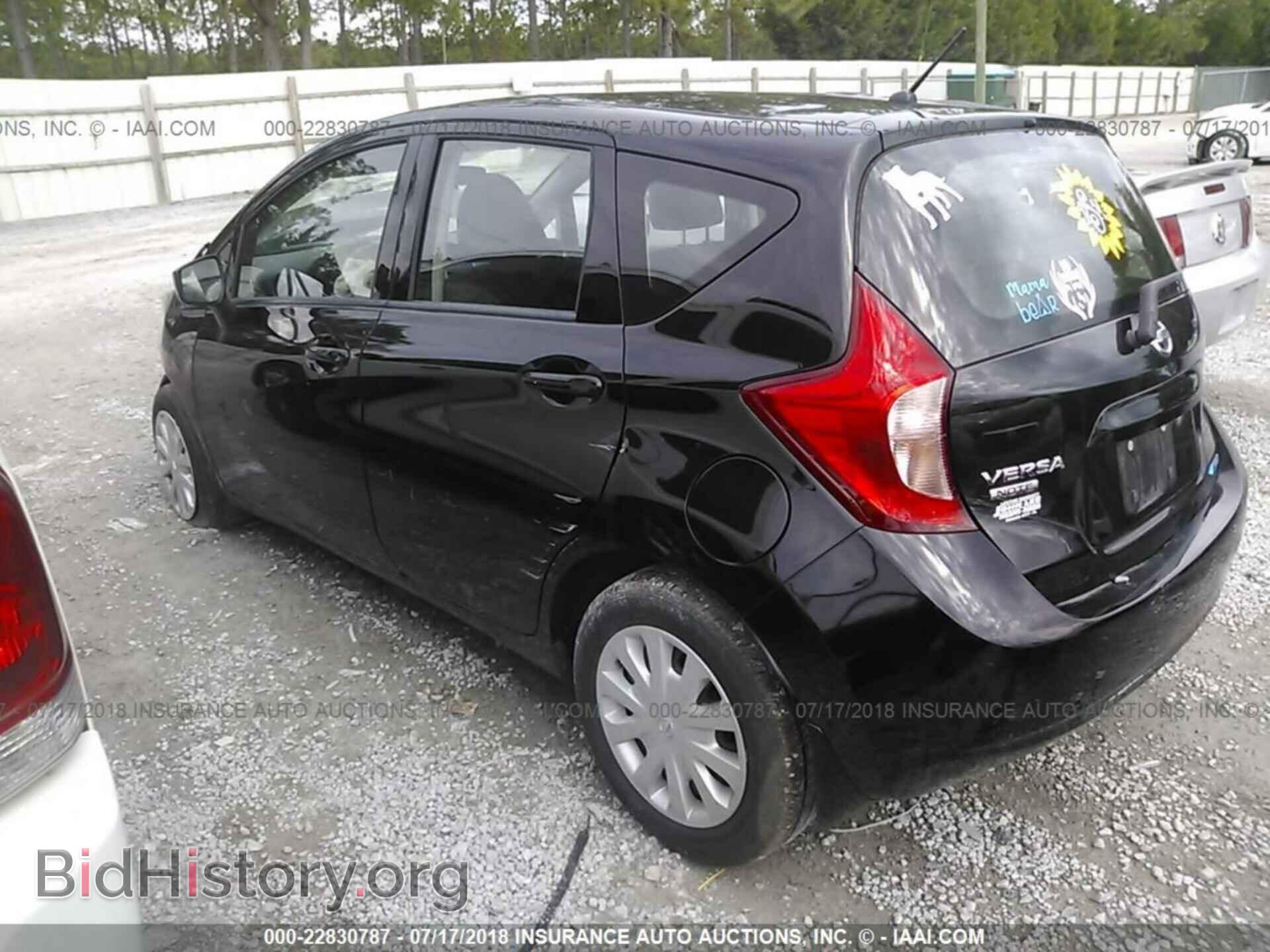 2016 Nissan Versa note - VIN: 3N1CE2CP3GL379112 - Фото 3
