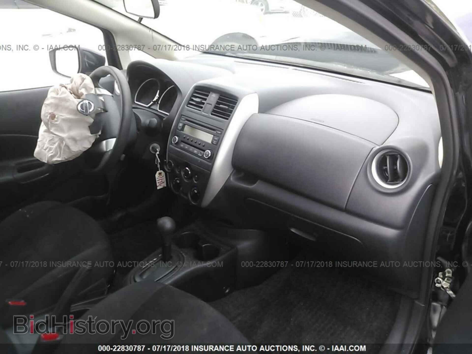 2016 Nissan Versa note - VIN: 3N1CE2CP3GL379112 - Фото 5