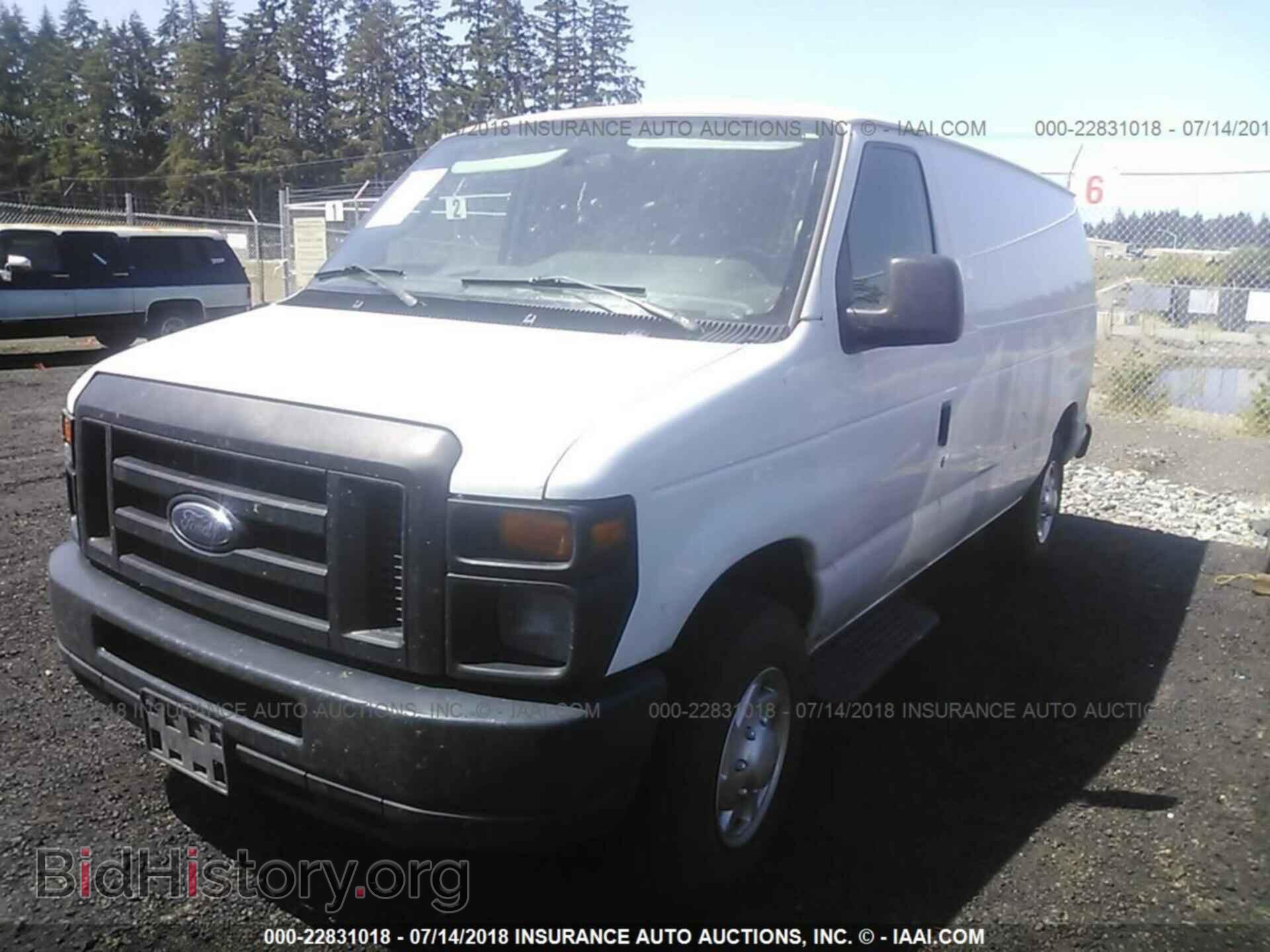 2012 Ford Econoline - VIN: 1FTNE2EW4CDA60246 - Фото 2