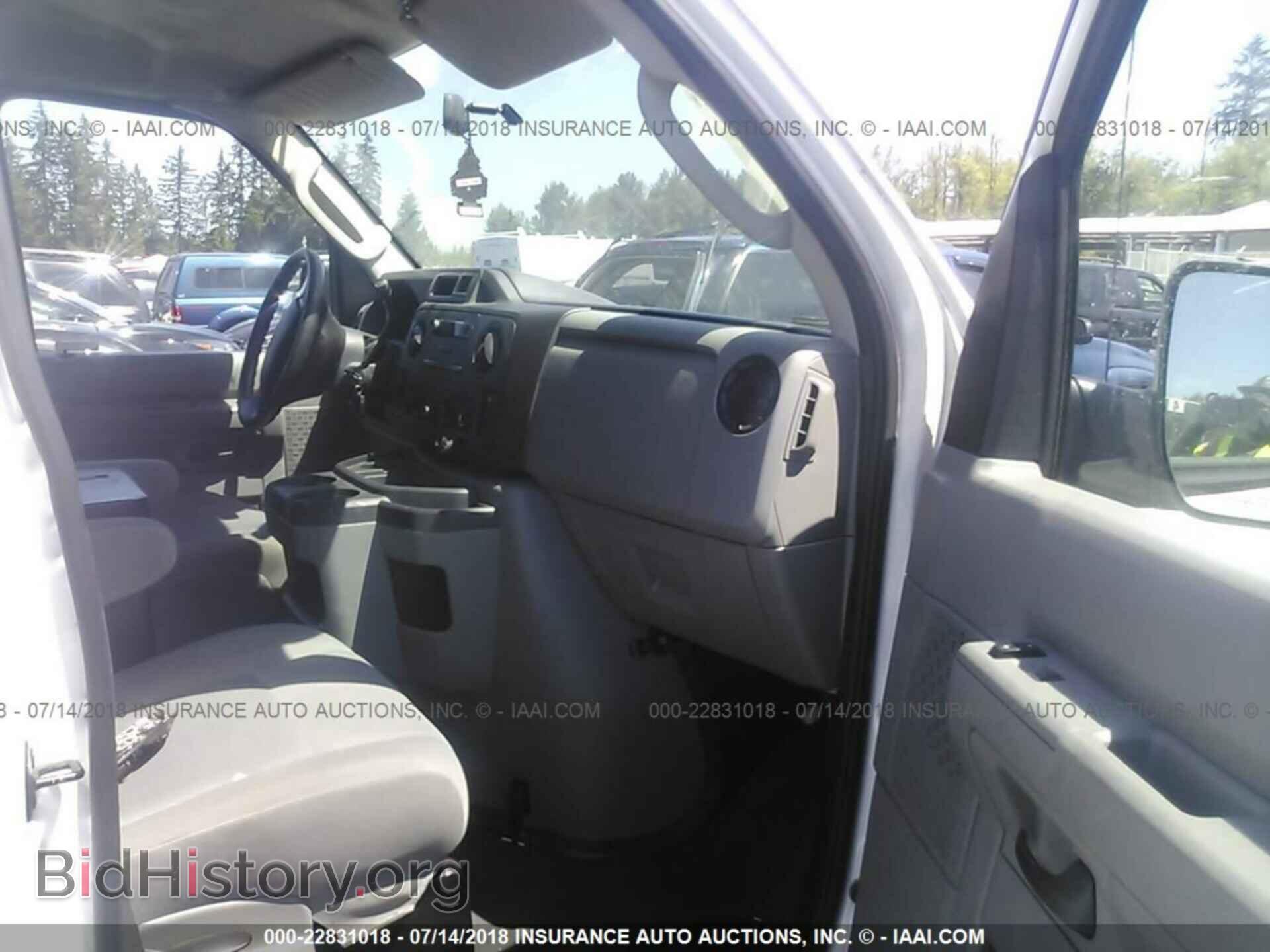 2012 Ford Econoline - VIN: 1FTNE2EW4CDA60246 - Фото 5
