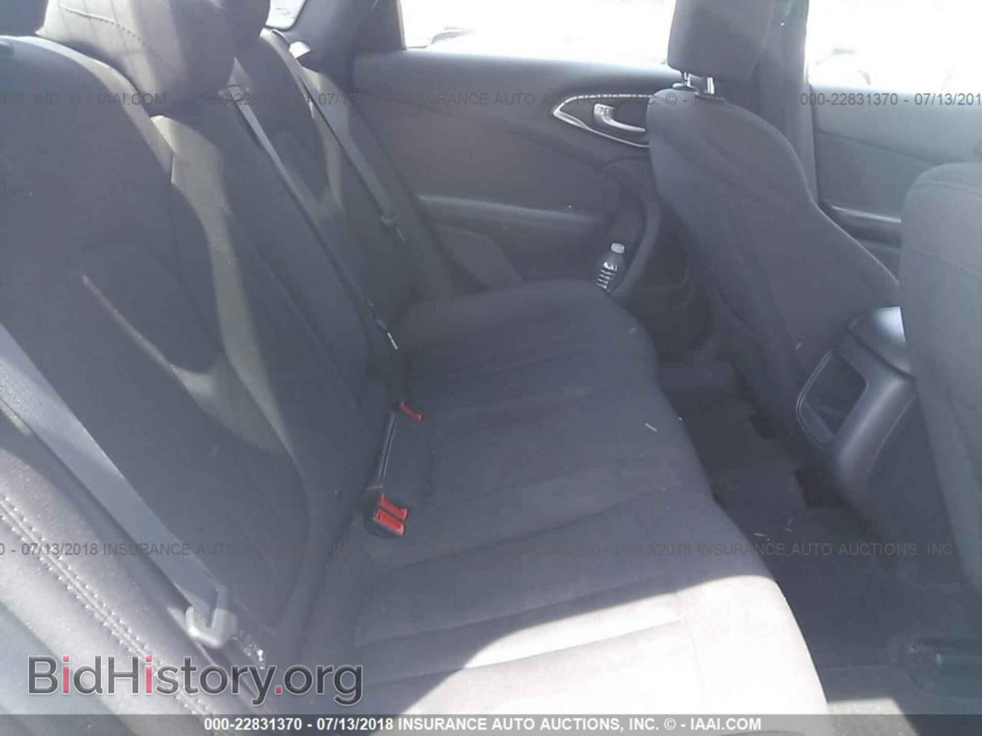 2016 Chrysler 200 - VIN: 1C3CCCAB6GN110963 - Photo 8