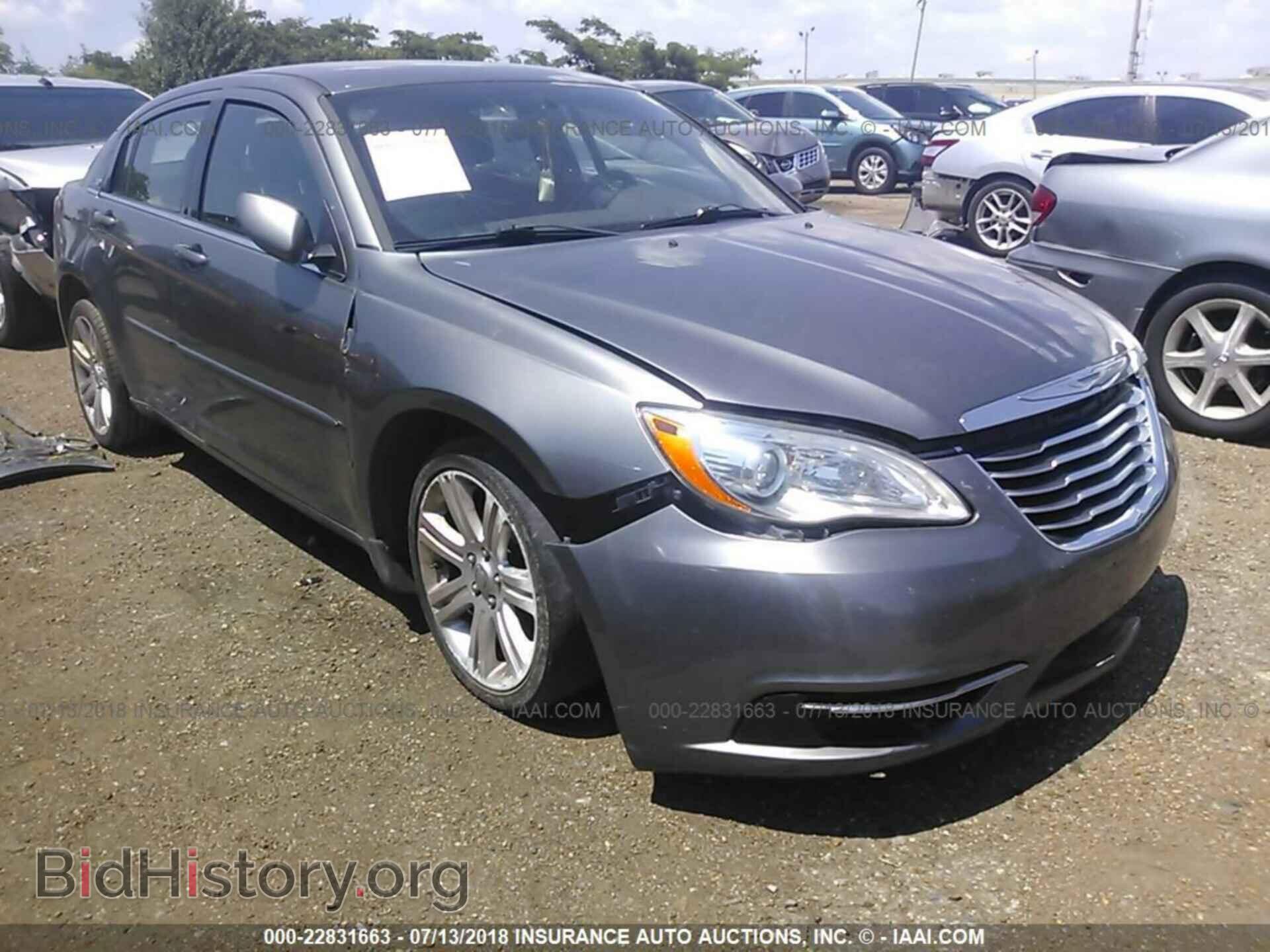 Фотография 1C3CCBBB4DN732112 - Chrysler 200 2013