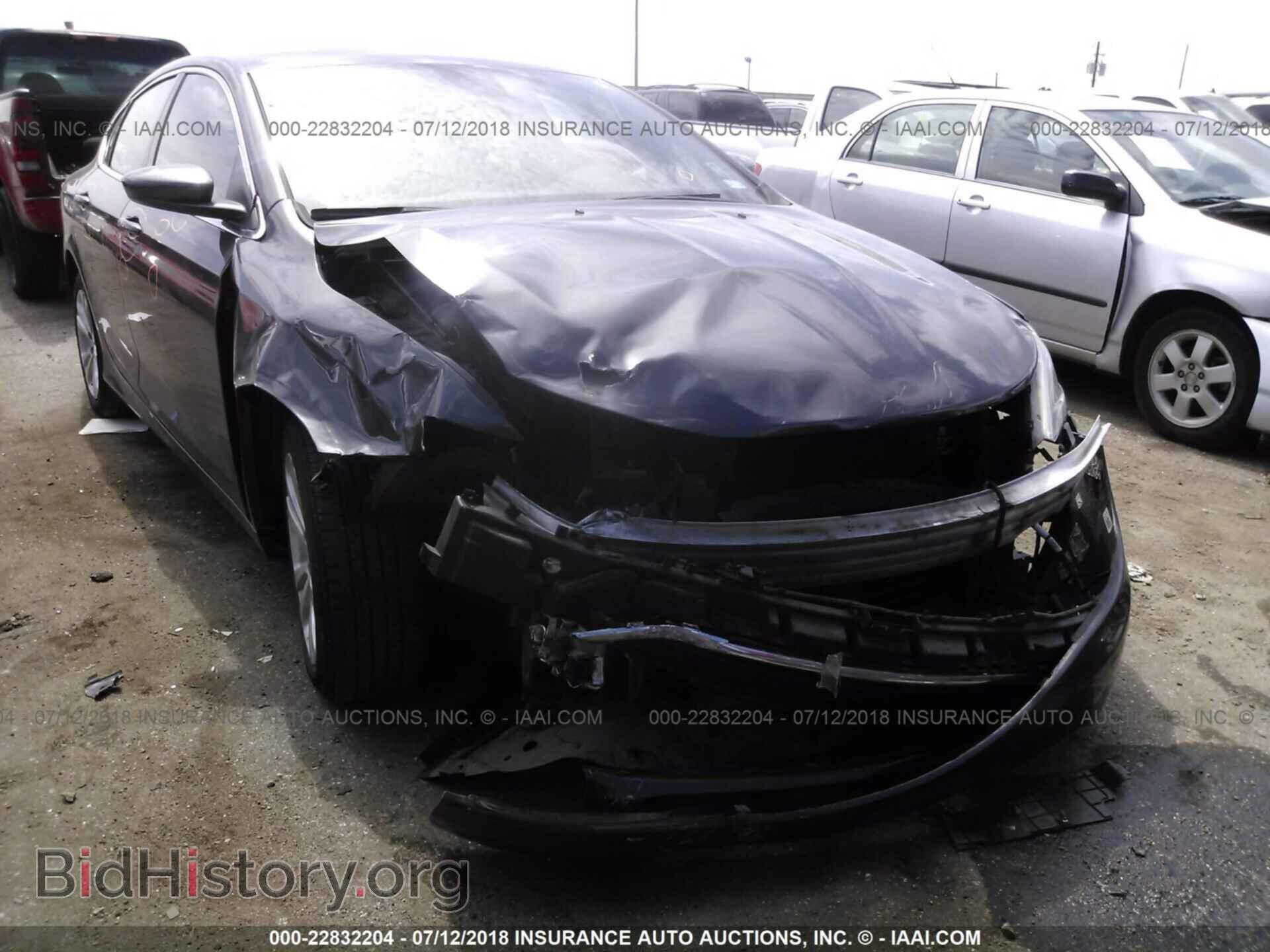 2015 Chrysler 200 - VIN: 1C3CCCAB6FN674739 - Фото 6