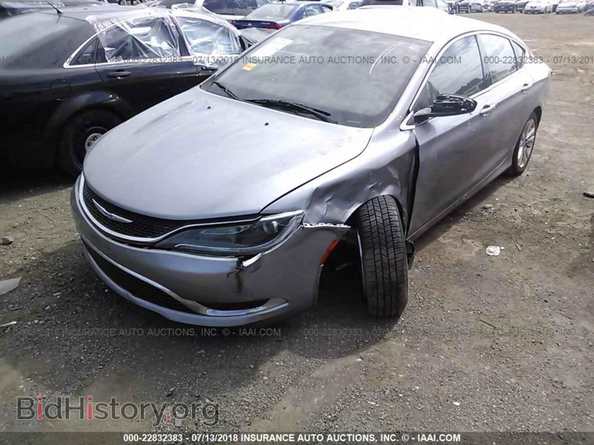 2015 Chrysler 200 - VIN: 1C3CCCAB7FN602674 - Photo 2