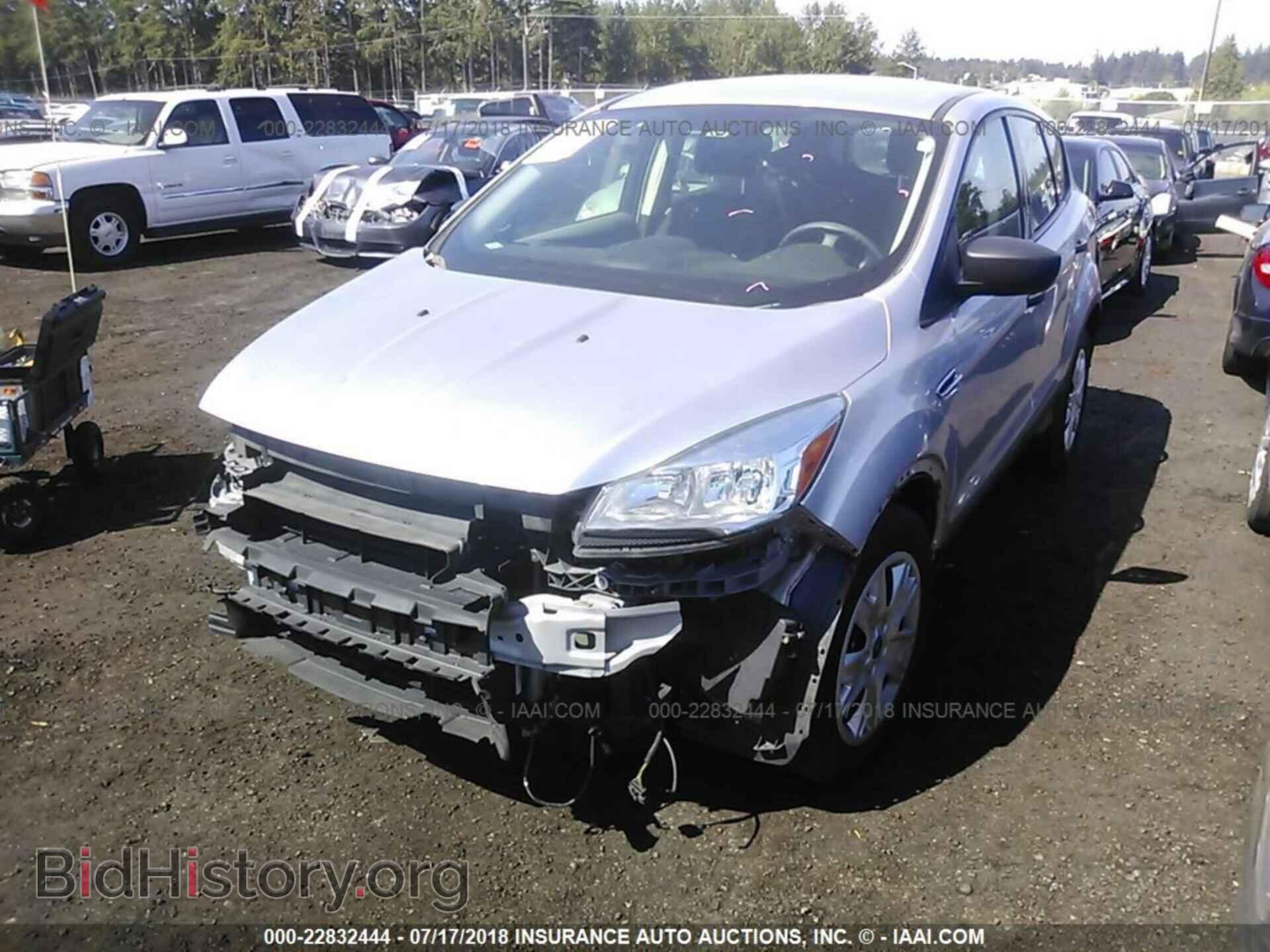 2015 Ford Escape - VIN: 1FMCU0F75FUC64303 - Фото 2