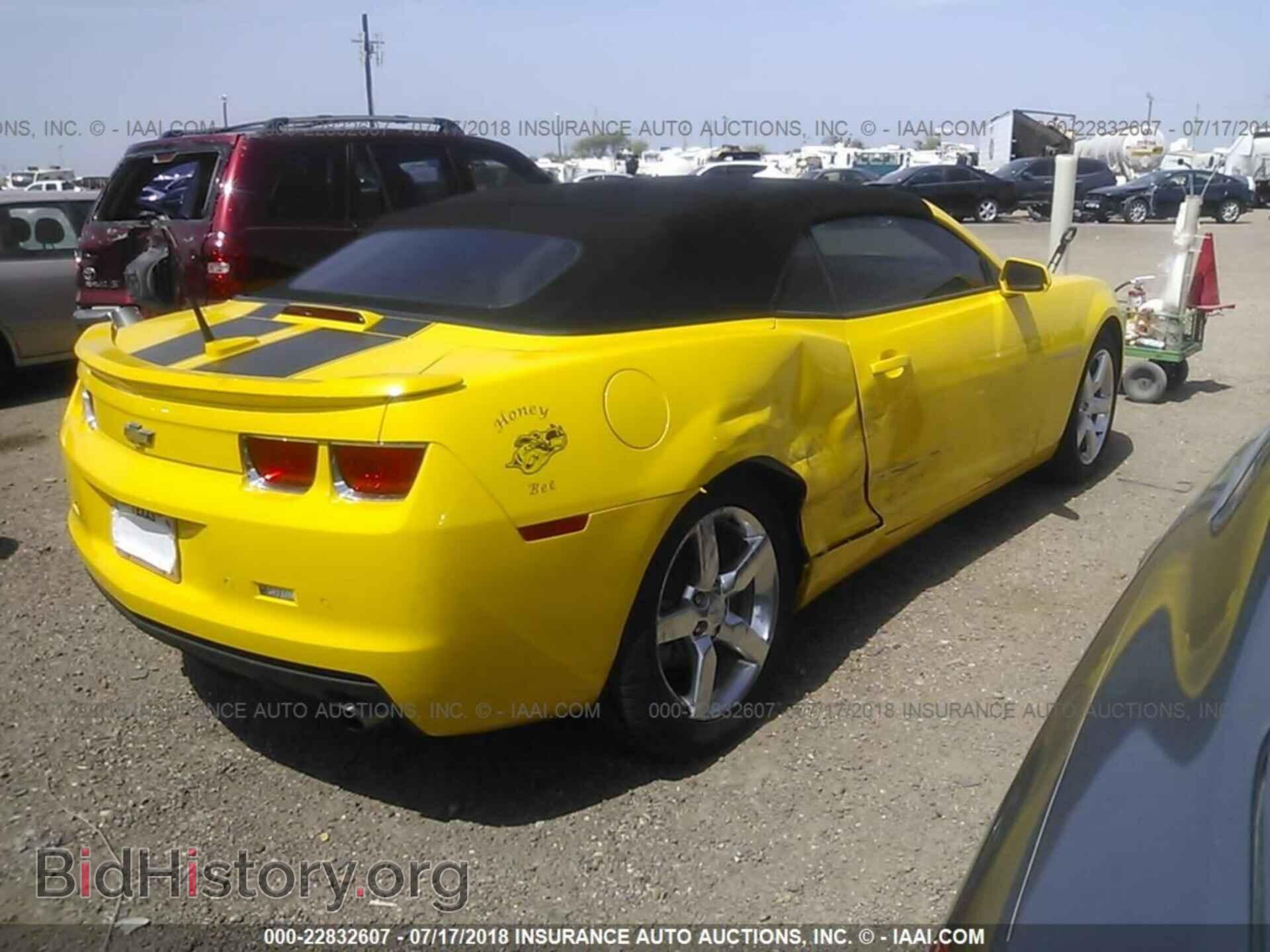 2011 Chevrolet Camaro - VIN: 2G1FB3DD5B9213756 - Фото 4