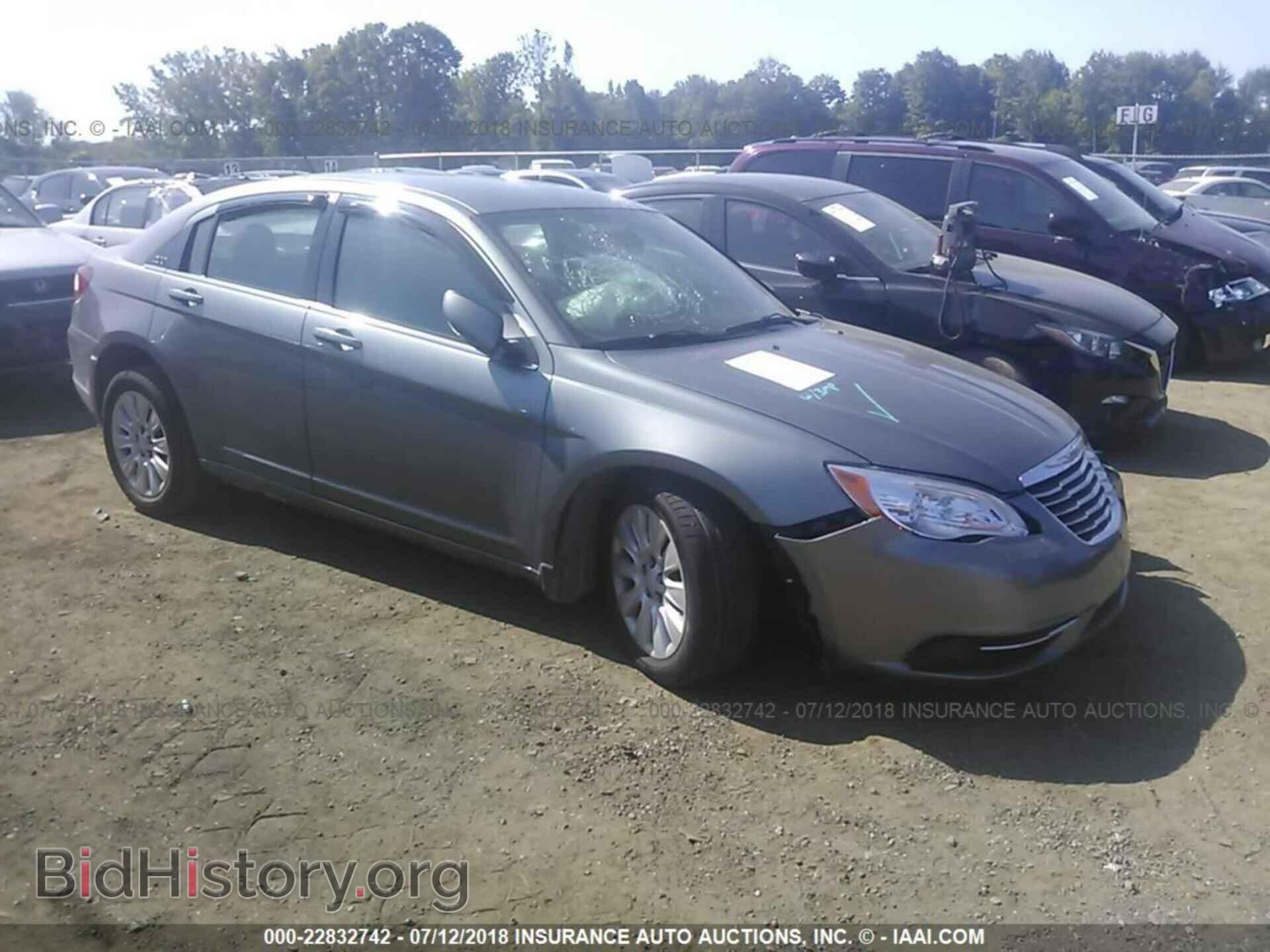 Фотография 1C3BC4FG5BN589472 - Chrysler 200 2011