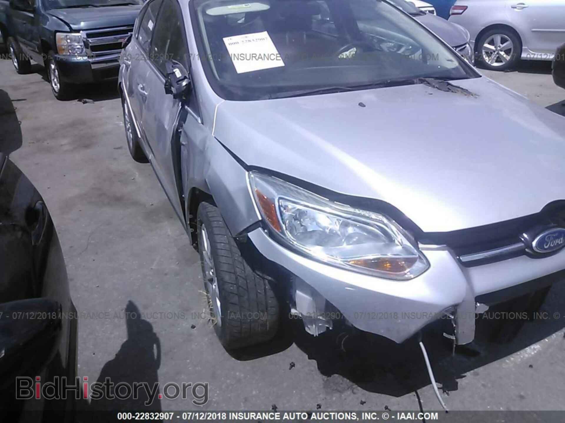Photo 1FAHP3M23CL266861 - Ford Focus 2012