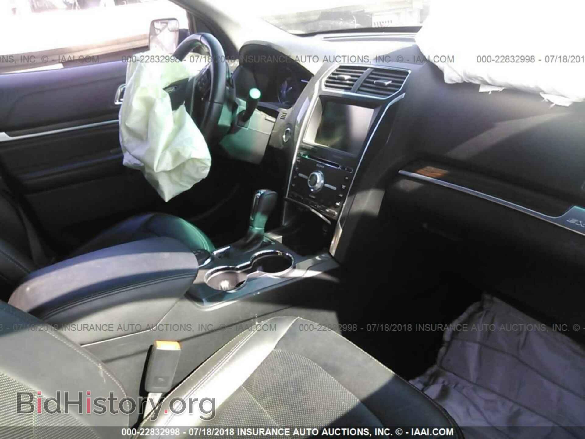 2016 Ford Explorer - VIN: 1FM5K8F88GGC27171 - Photo 5