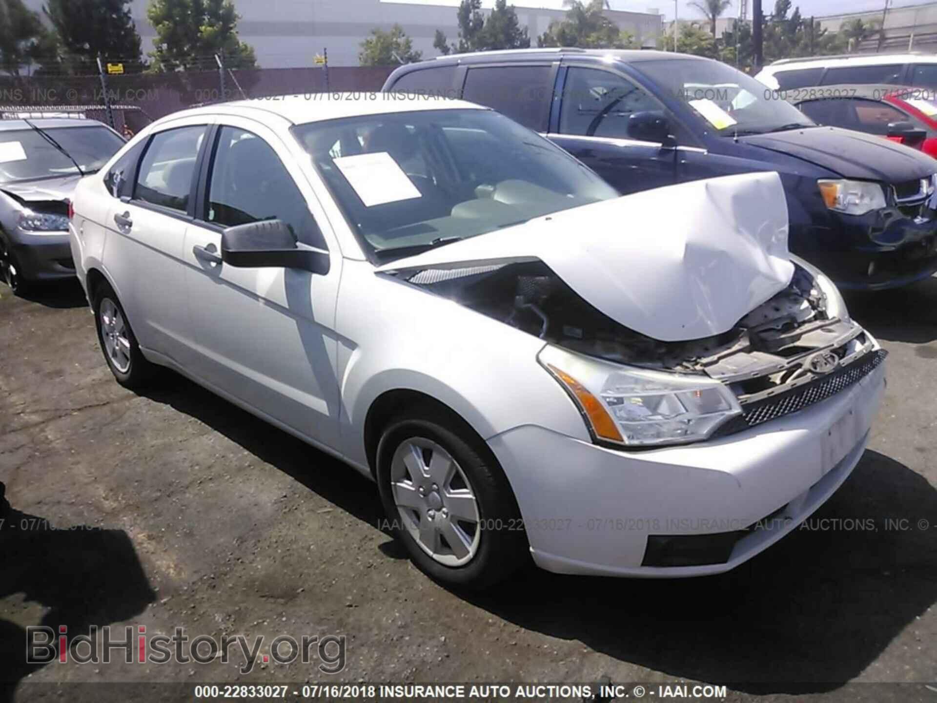 Photo 1FAHP3EN1BW180874 - Ford Focus 2011