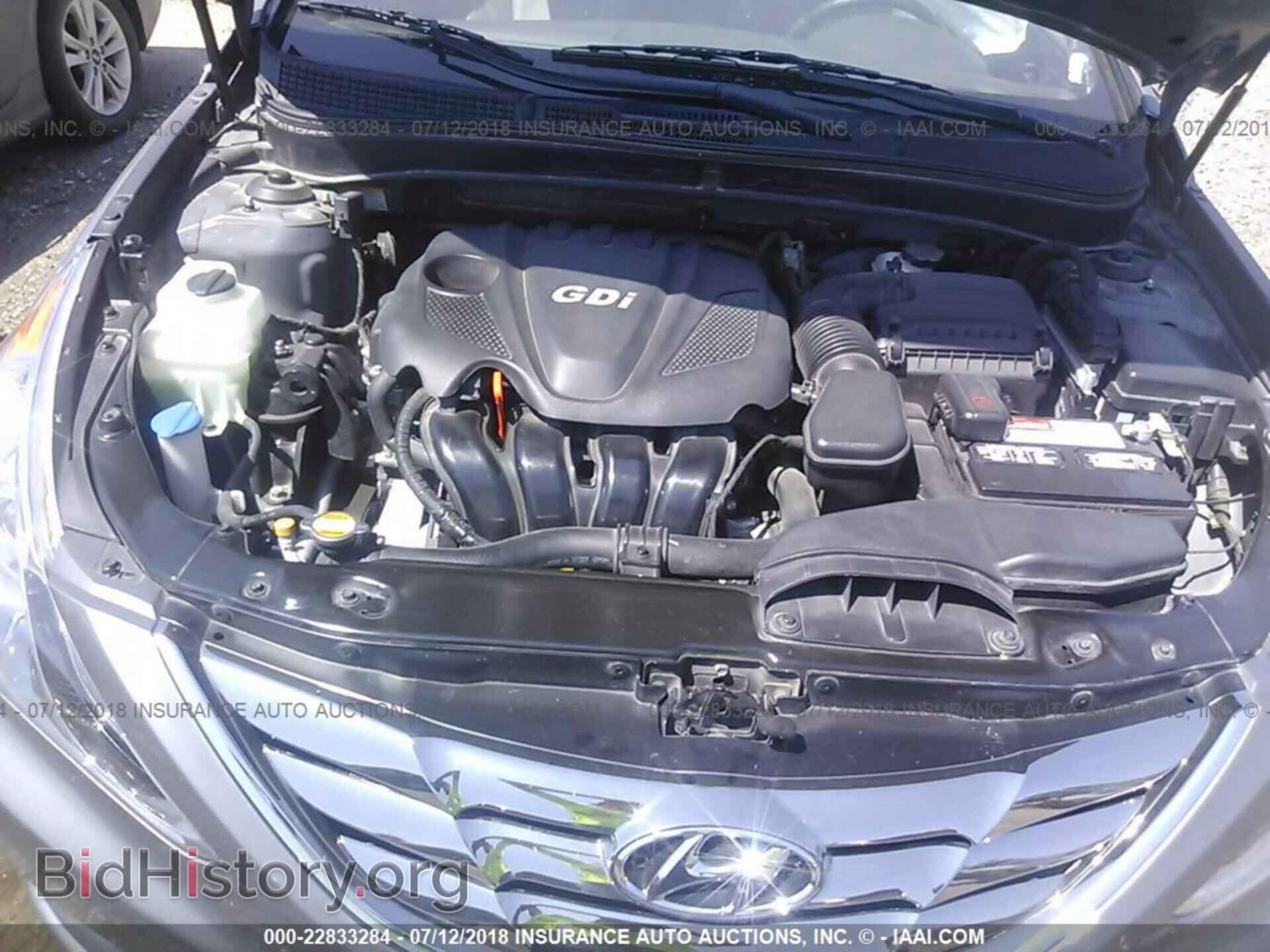 2012 Hyundai Sonata - VIN: 5NPEC4AC2CH481373 - Photo 10