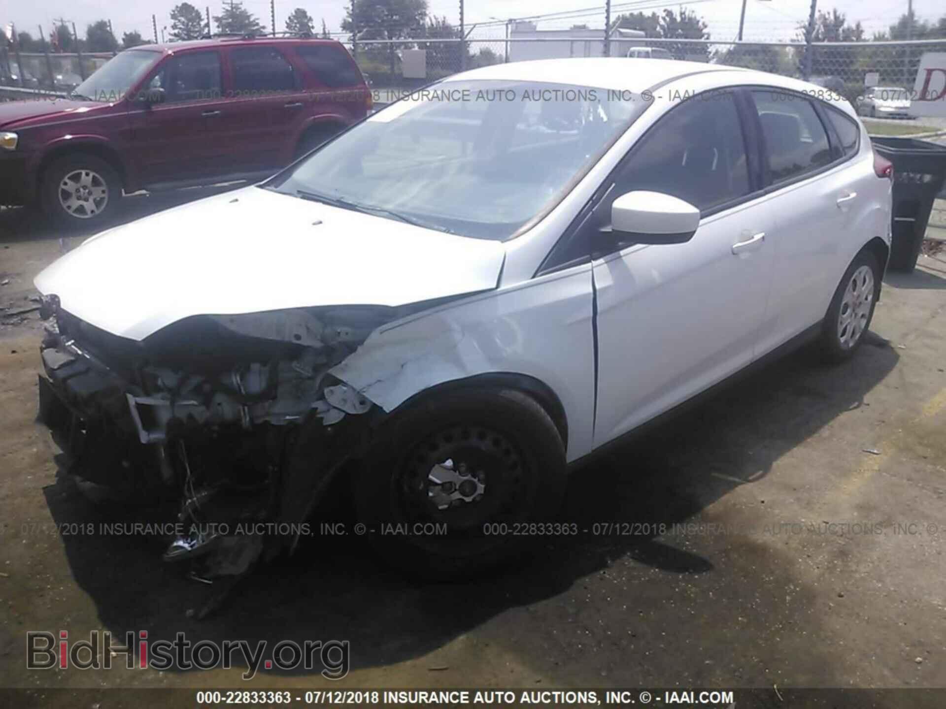 2012 Ford Focus - VIN: 1FAHP3K20CL147152 - Фото 2