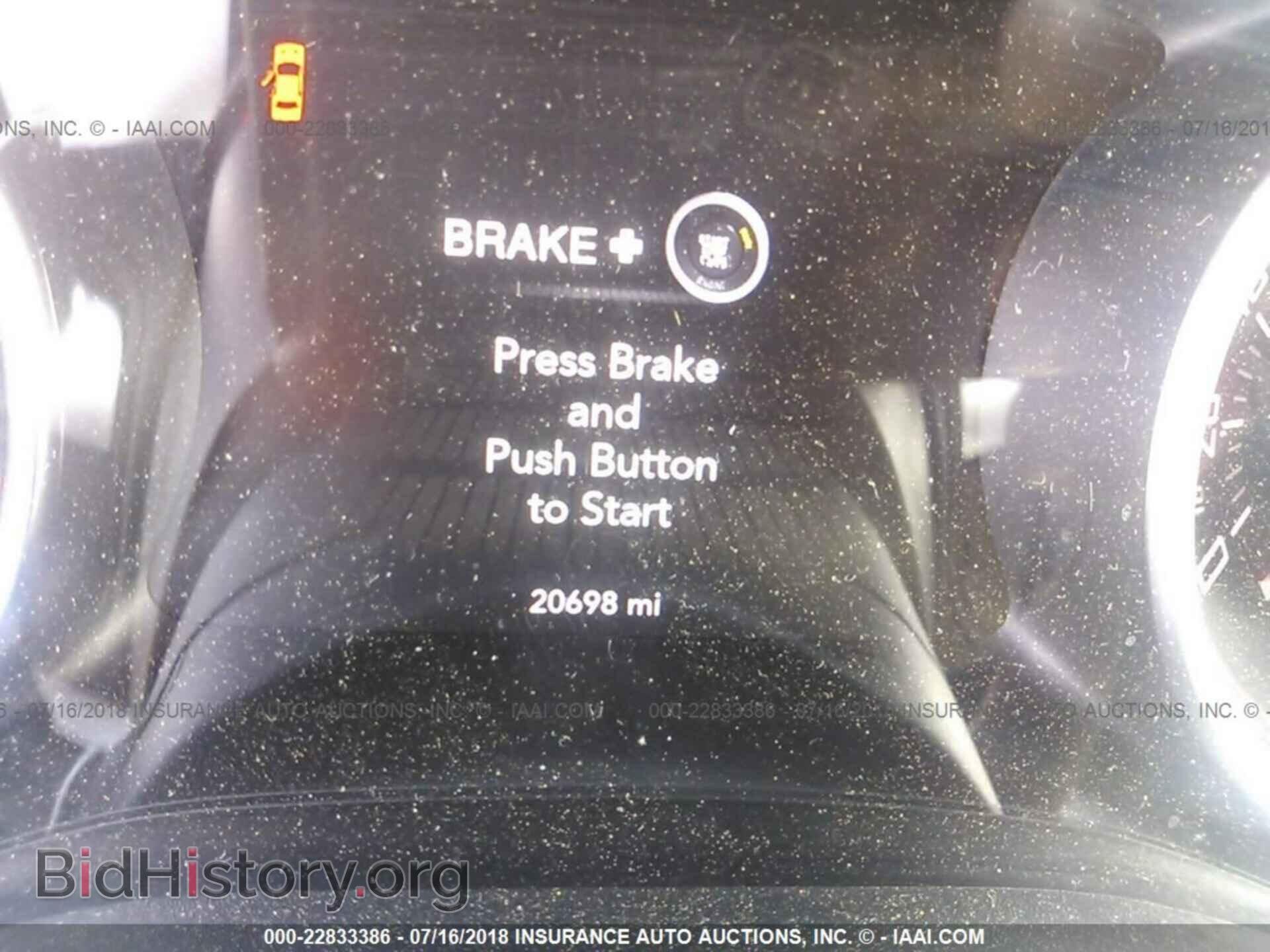 2016 Dodge Challenger - VIN: 2C3CDZFJ5GH321497 - Photo 7