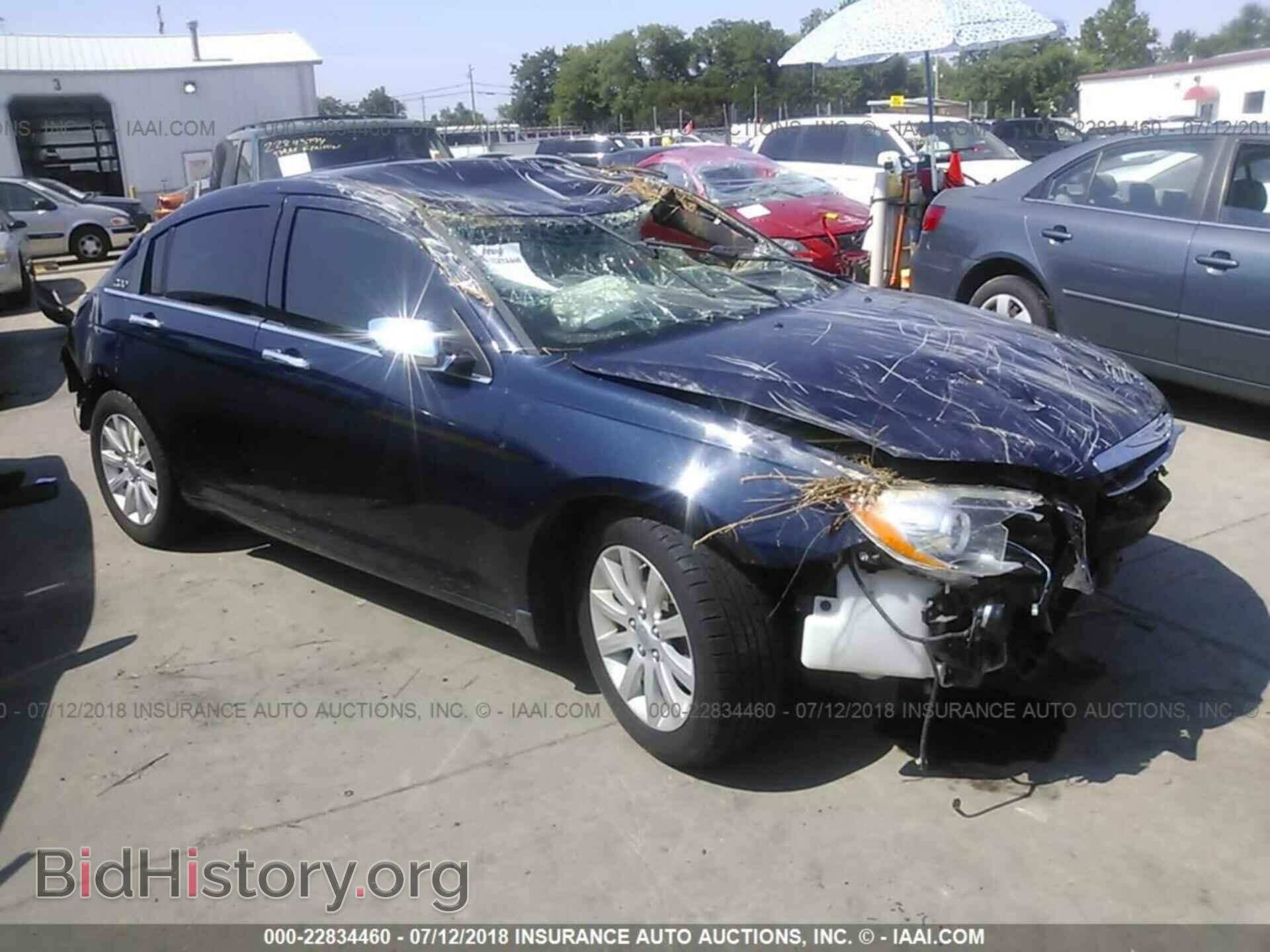 Photo 1C3CCBCG3DN550038 - Chrysler 200 2013