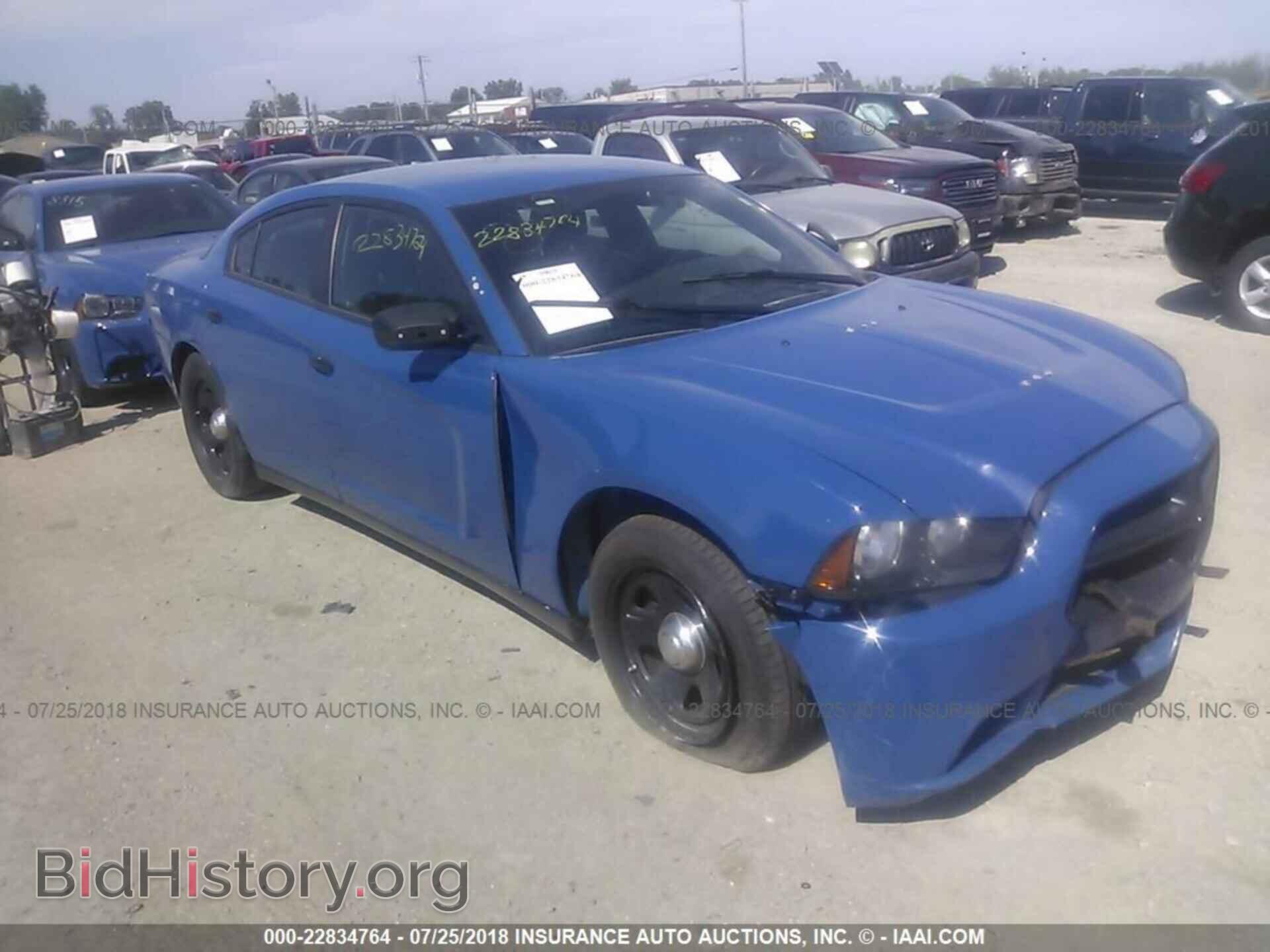 Photo 2C3CDXAT1DH642185 - Dodge Charger 2013
