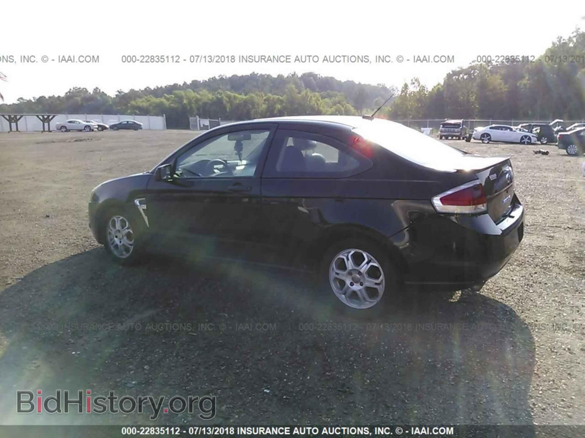 2008 FORD FOCUS - VIN: 1FAHP33N48W110376 - Фото 3