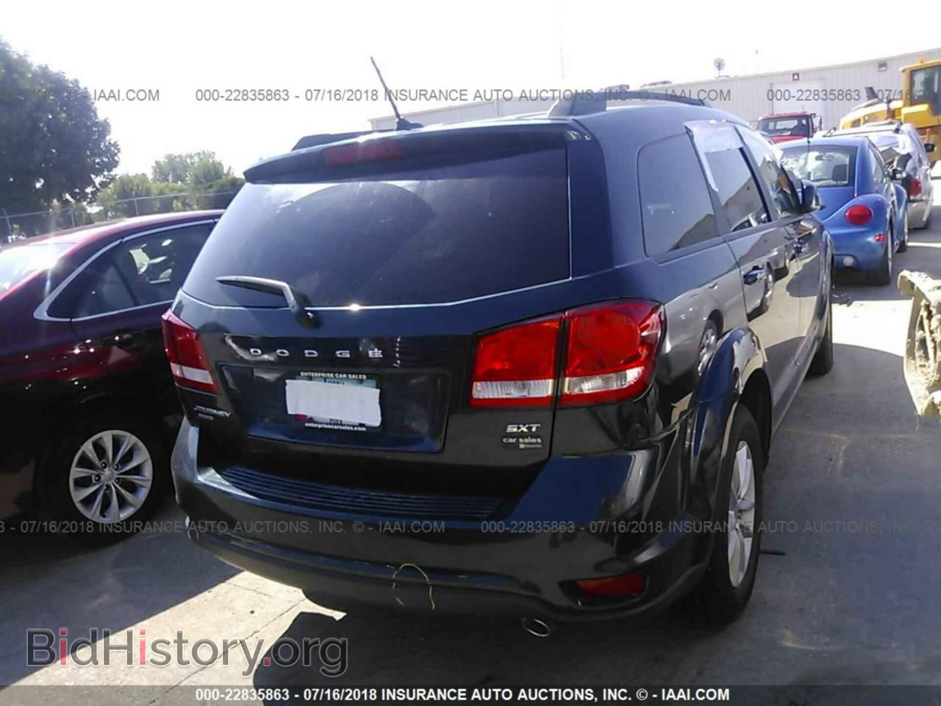 2014 Dodge Journey - VIN: 3C4PDDBG2ET143658 - Фото 4