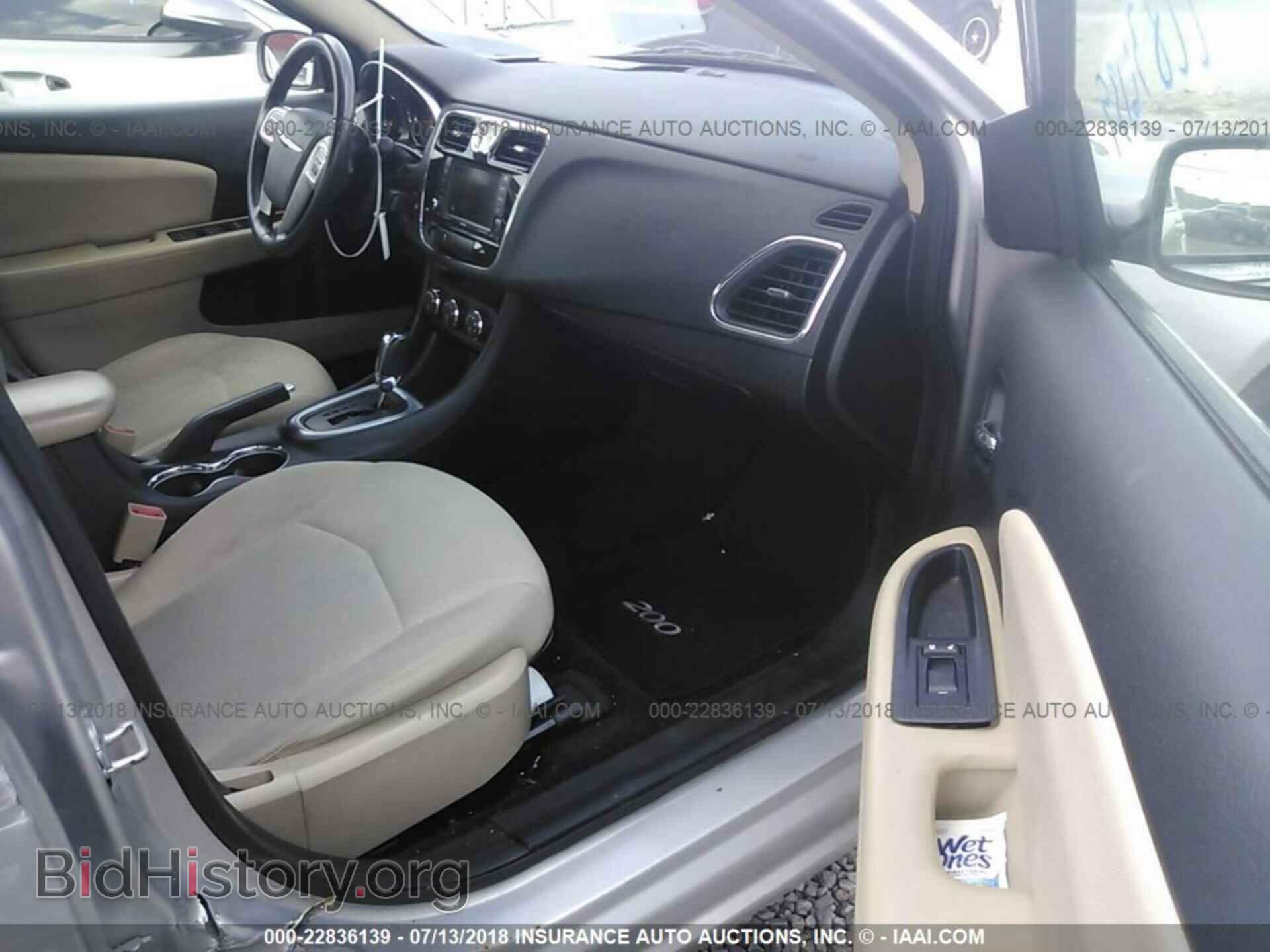 2011 Chrysler 200 - VIN: 1C3BC1FB9BN511618 - Photo 5