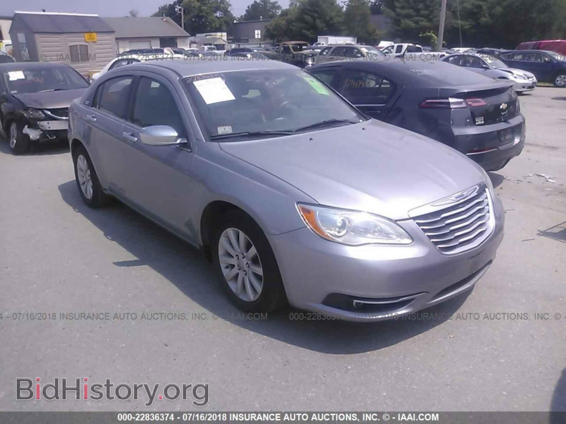 Photo 1C3CCBCG0DN525856 - Chrysler 200 2013