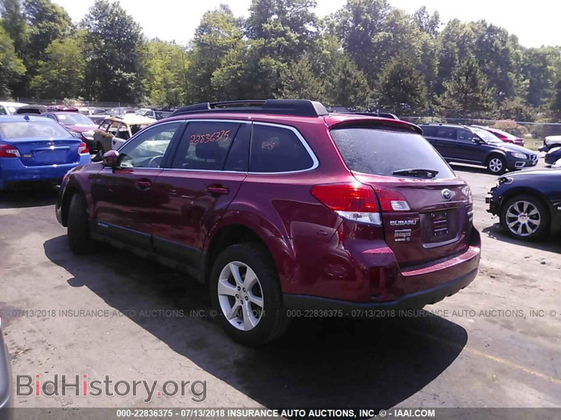 2013 Subaru Outback - VIN: 4S4BRBCC6D3322920 - Photo 3