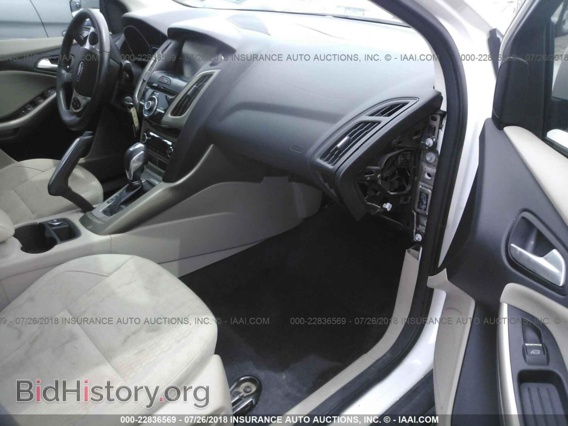 2012 Ford Focus - VIN: 1FAHP3H26CL378807 - Фото 5