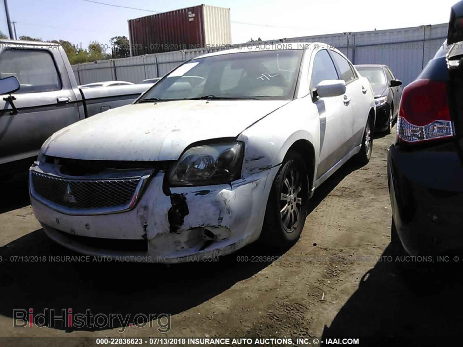 2012 Mitsubishi Galant - VIN: 4A32B2FF0CE019307 - Photo 2