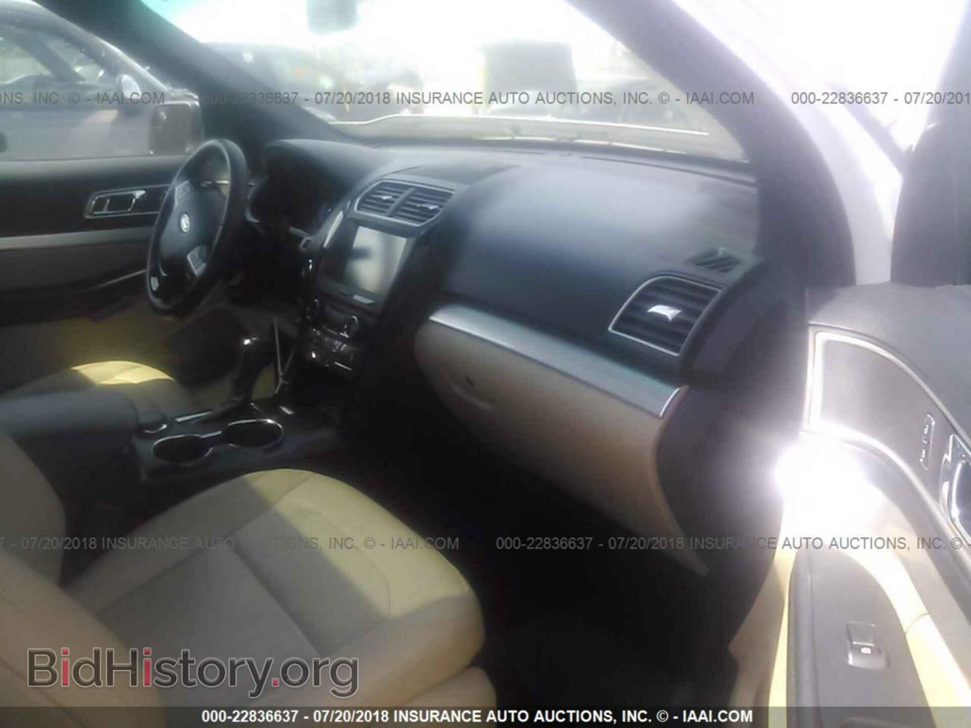 2016 Ford Explorer - VIN: 1FM5K8D86GGB13706 - Фото 5
