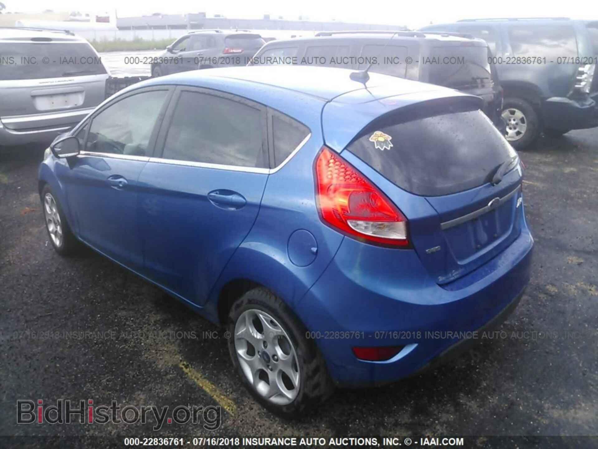 2011 Ford Fiesta - VIN: 3FADP4FJ4BM156830 - Фото 3