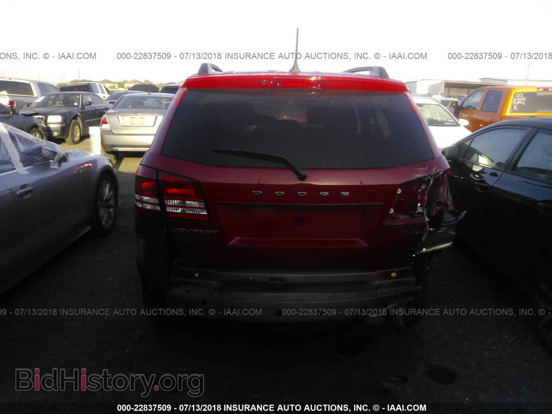 2018 Dodge Journey - VIN: 3C4PDCAB8JT242575 - Фото 6