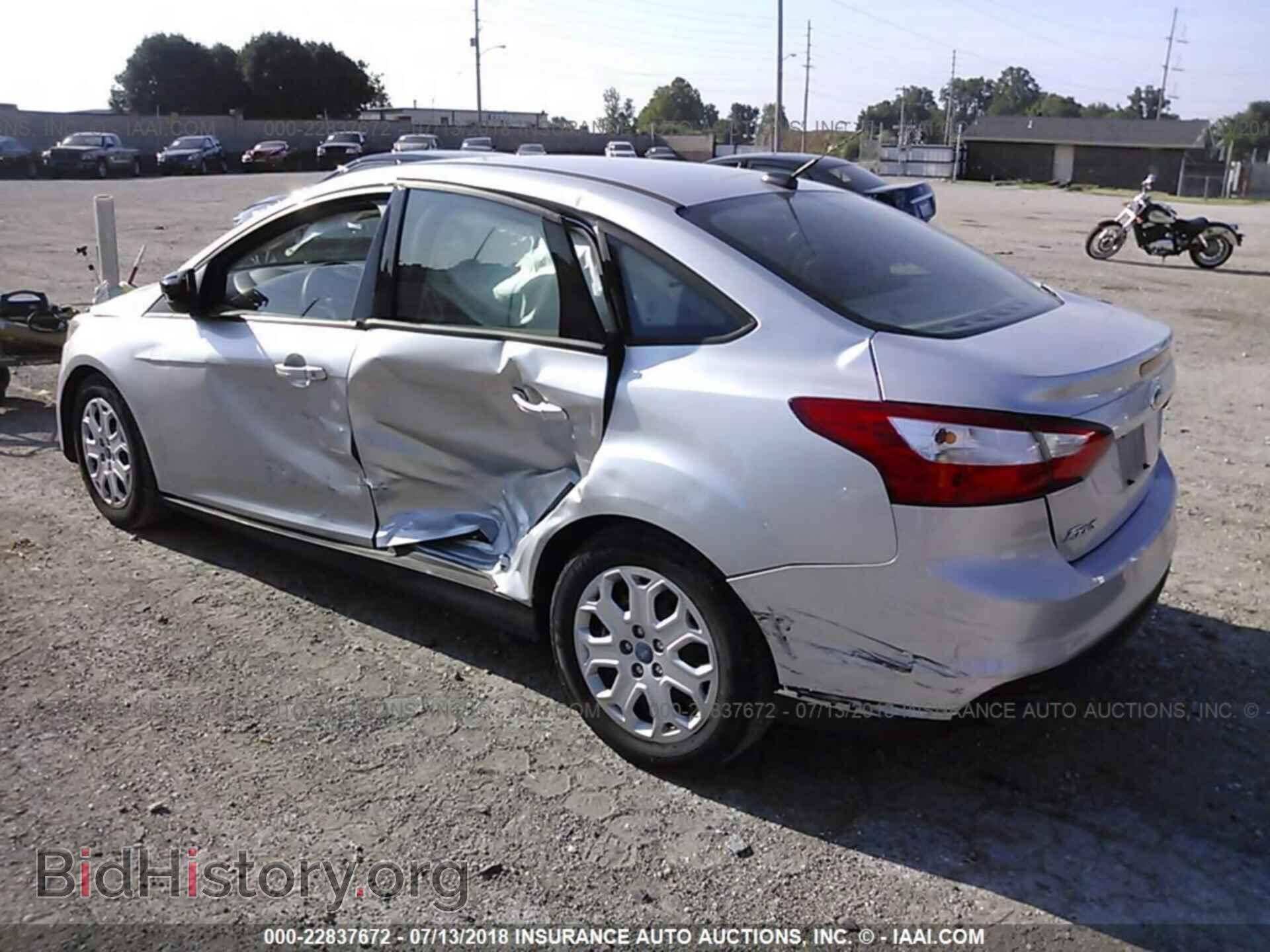 2012 Ford Focus - VIN: 1FAHP3F20CL139661 - Фото 3